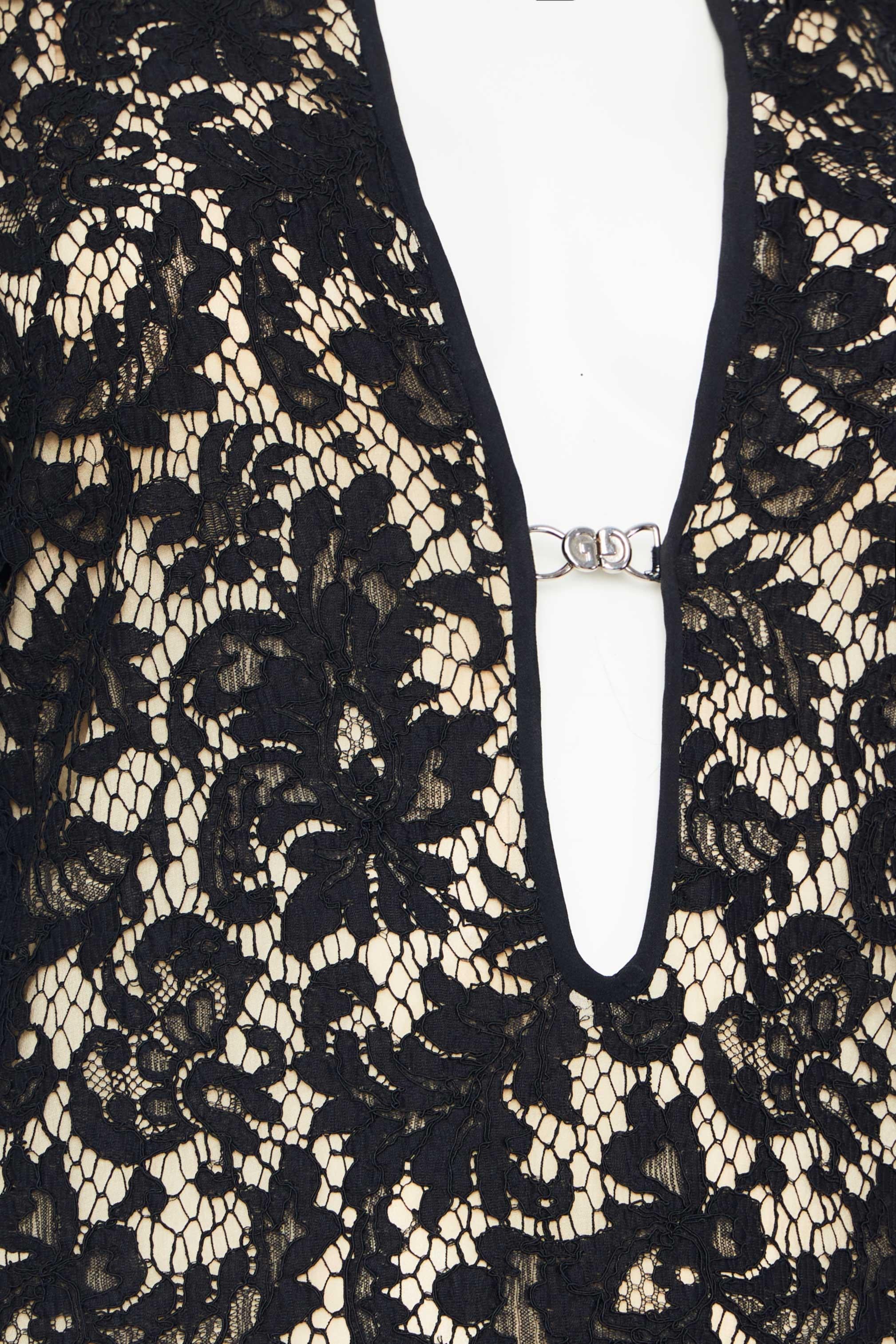 Noir Gucci ss 1996 Tom forcci mini robe en dentelle noire en vente