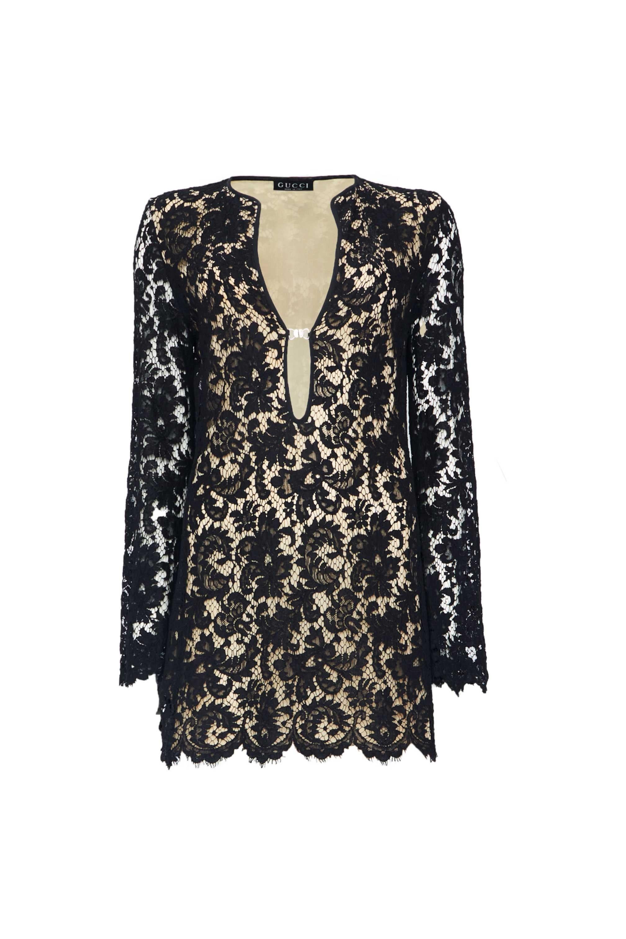 Gucci ss 1996 Tom forcci mini robe en dentelle noire Pour femmes en vente