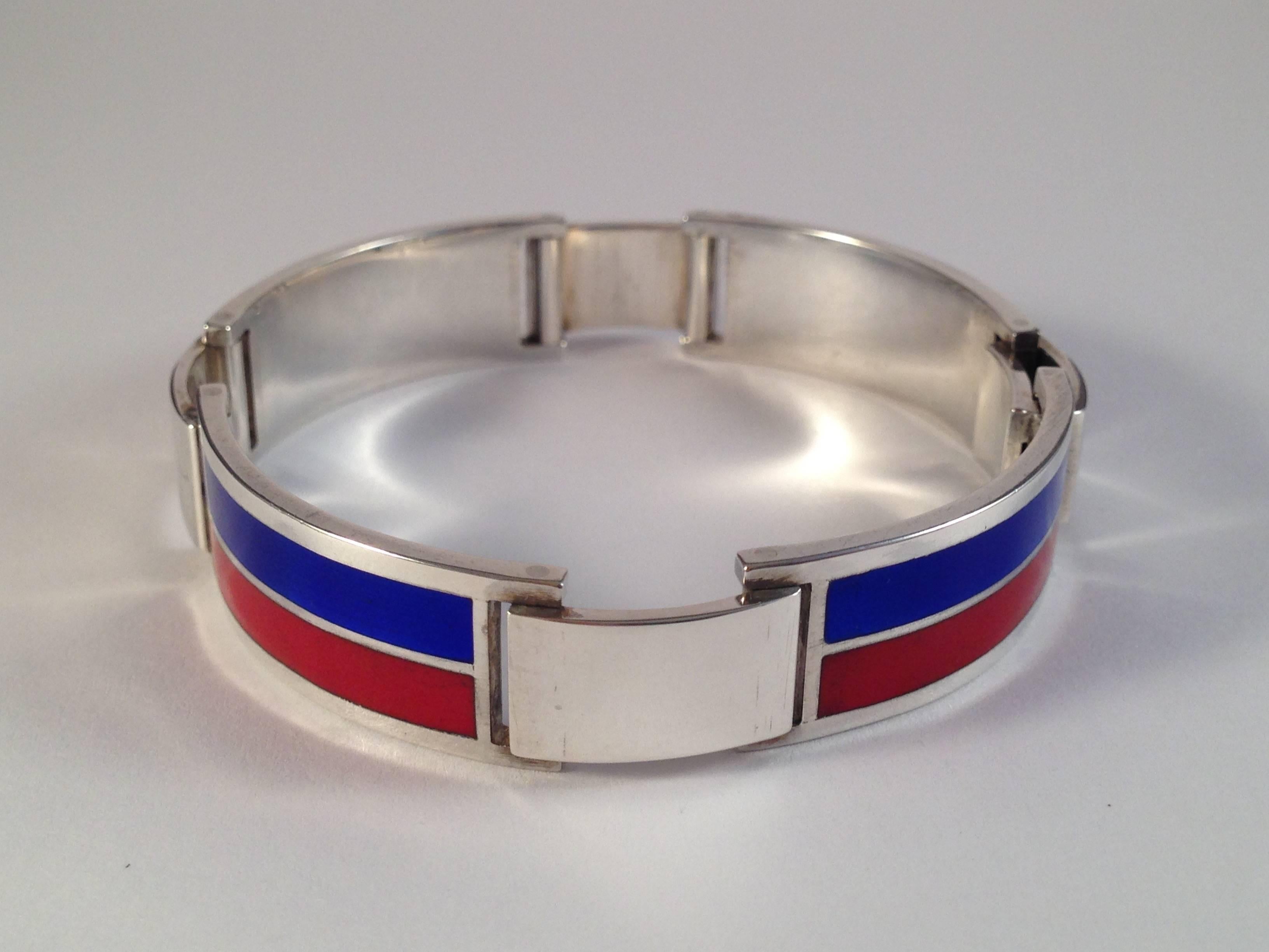 Gucci Vintage Sterling Bracelet Red and Blue Enamel Stripes  In Excellent Condition In Chicago, IL
