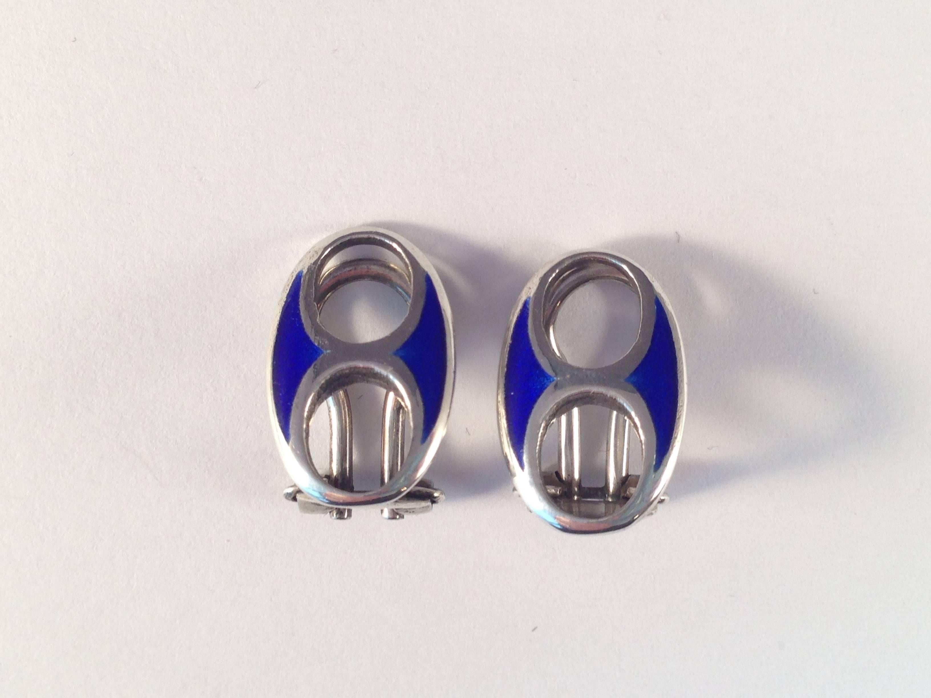 Gucci 1970s Sterling and Blue Enamel Clip On Earrings in Original Box In Excellent Condition In Chicago, IL