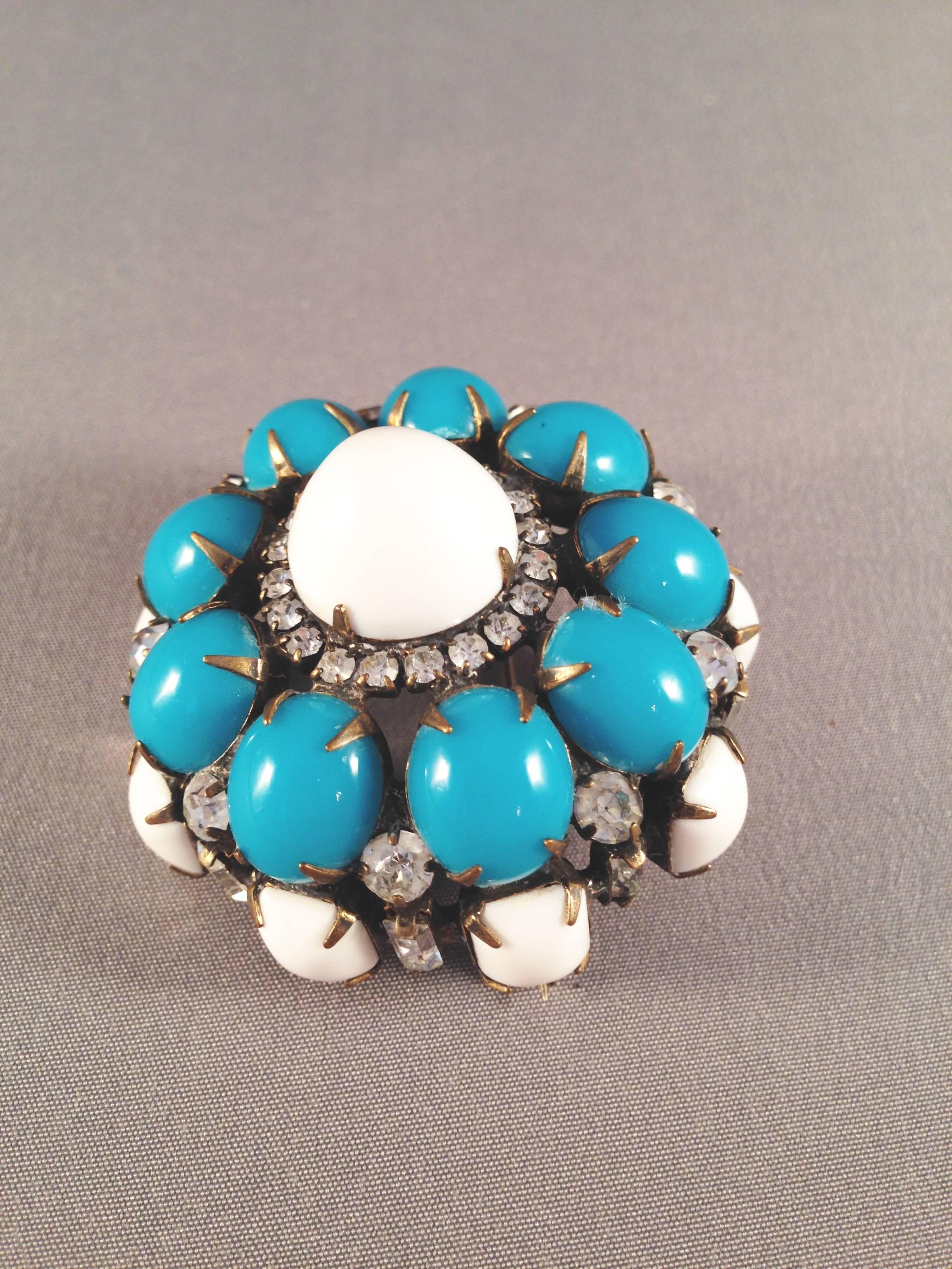 Women's Kenneth Jay Lane K.J.L. Brooch Blue and White 1960s For Sale