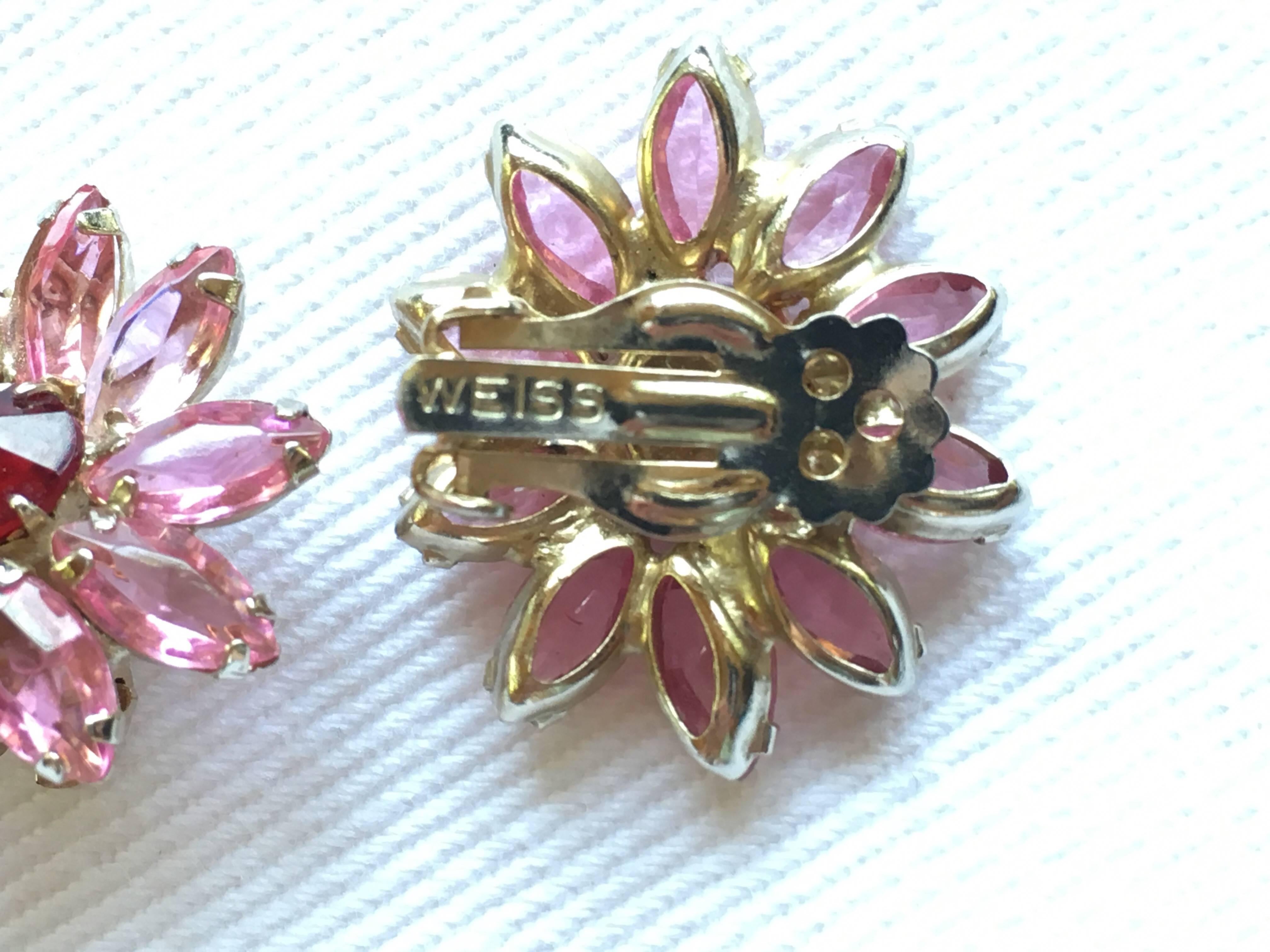 Women's 1960s Weiss Red and Pink Glass Clip-On Flower Earrings For Sale