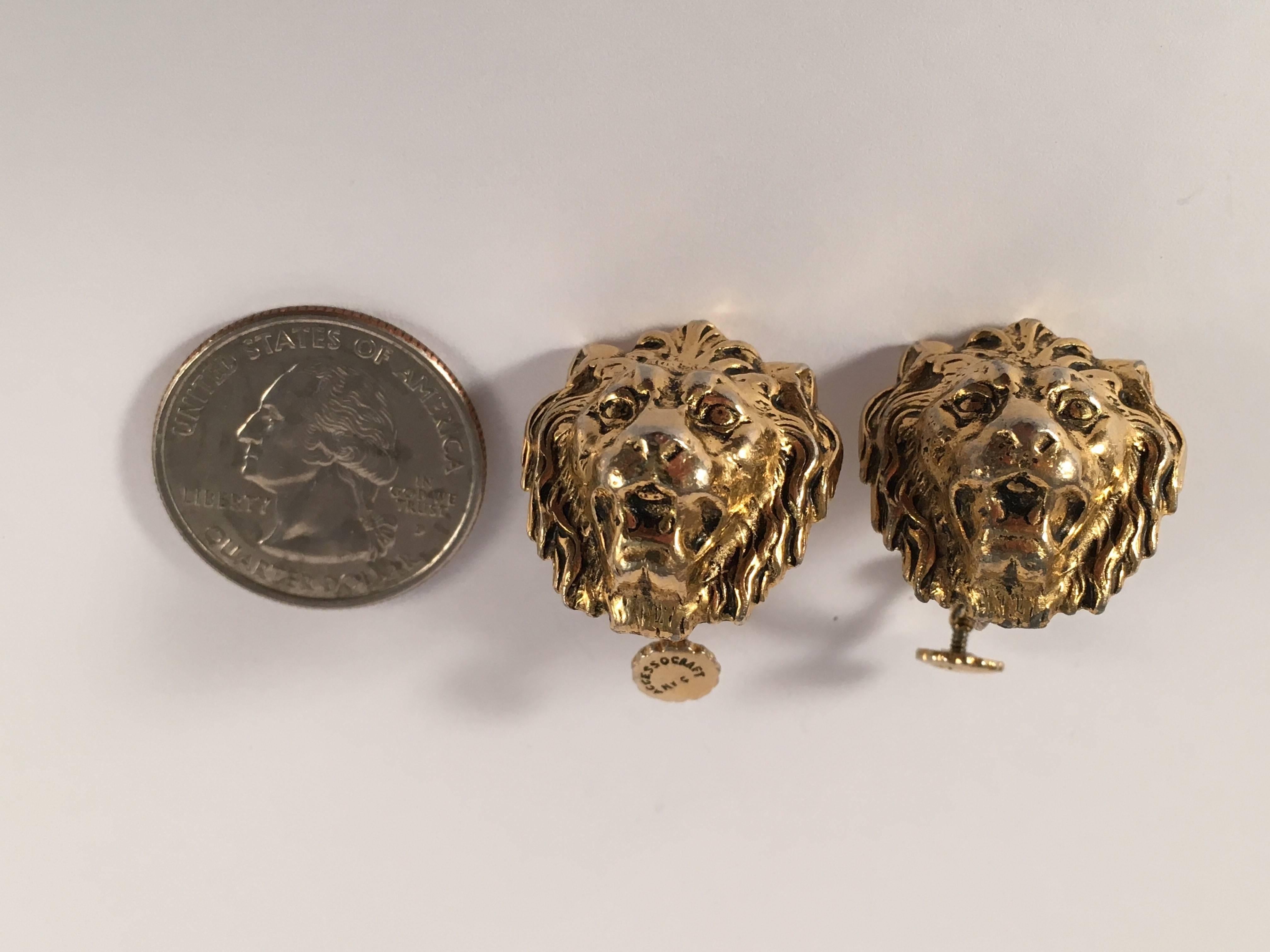 1960s Accessocraft Lion Head Earrings In Excellent Condition In Chicago, IL