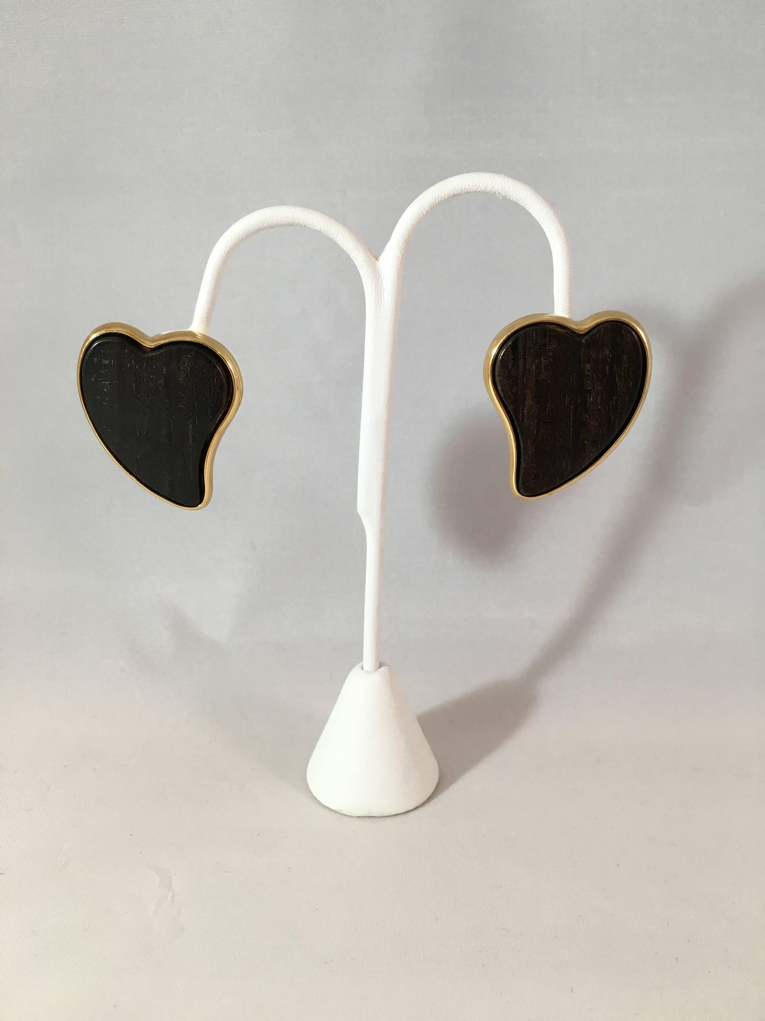 1980s Yves Saint Laurent Wooden and Goldtone Heart Earrings In Excellent Condition In Chicago, IL