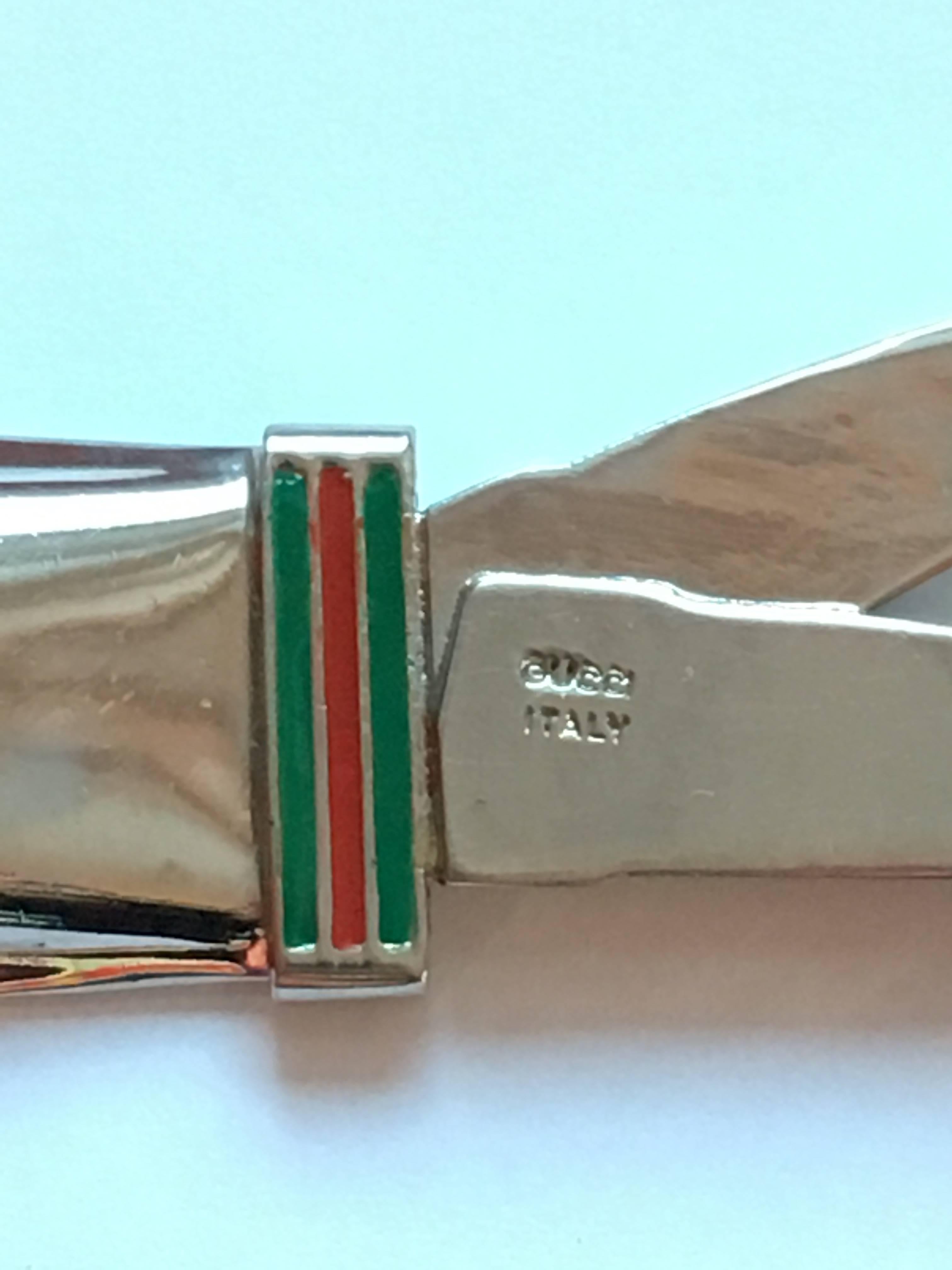 Vintage Gucci Shoe Horn with Equestrian Boots and Red and Green Enamel Stripes In Excellent Condition In Chicago, IL