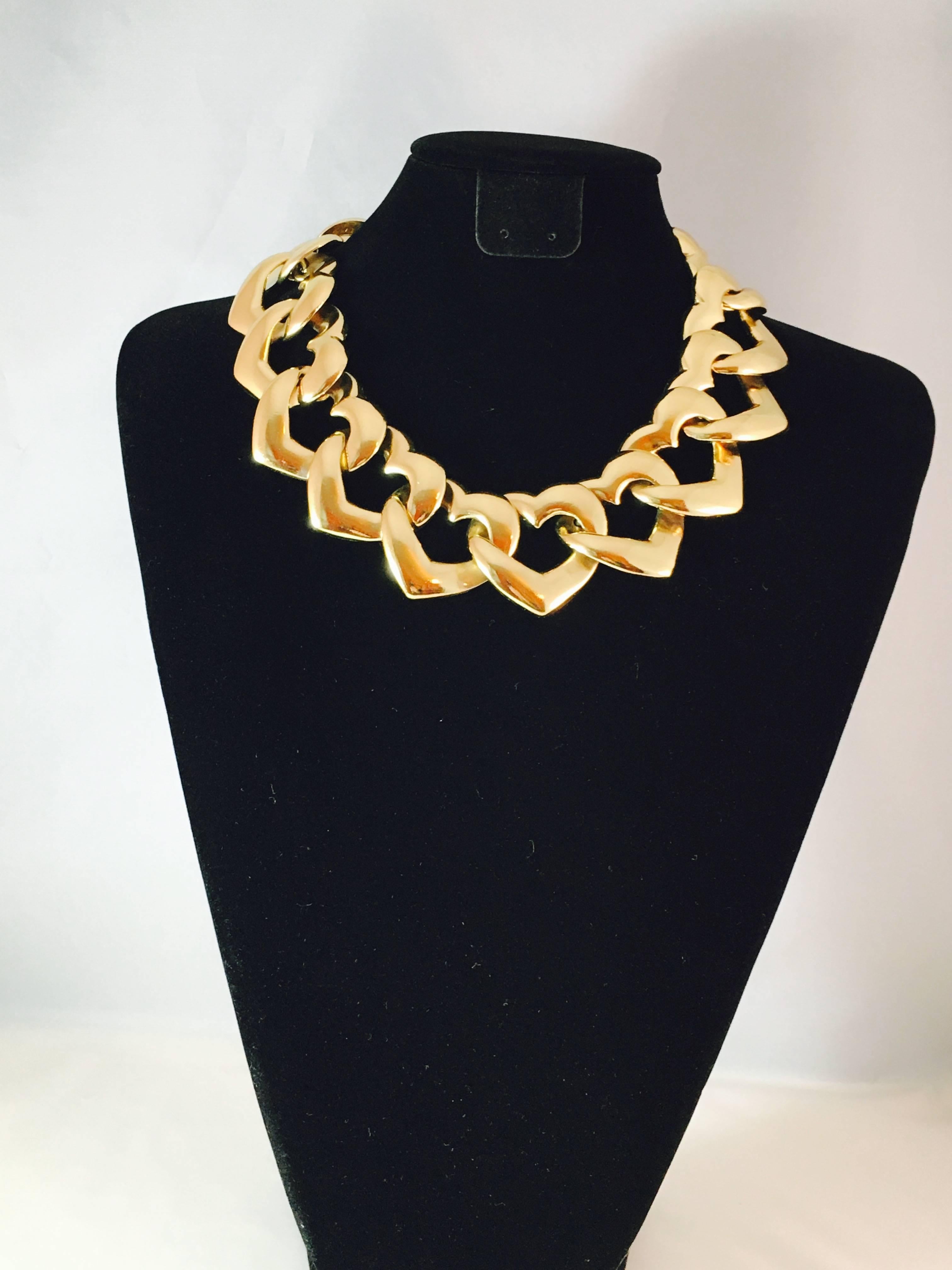 1980s Yves Saint Laurent Necklace Goldtone Hearts In Good Condition For Sale In Chicago, IL