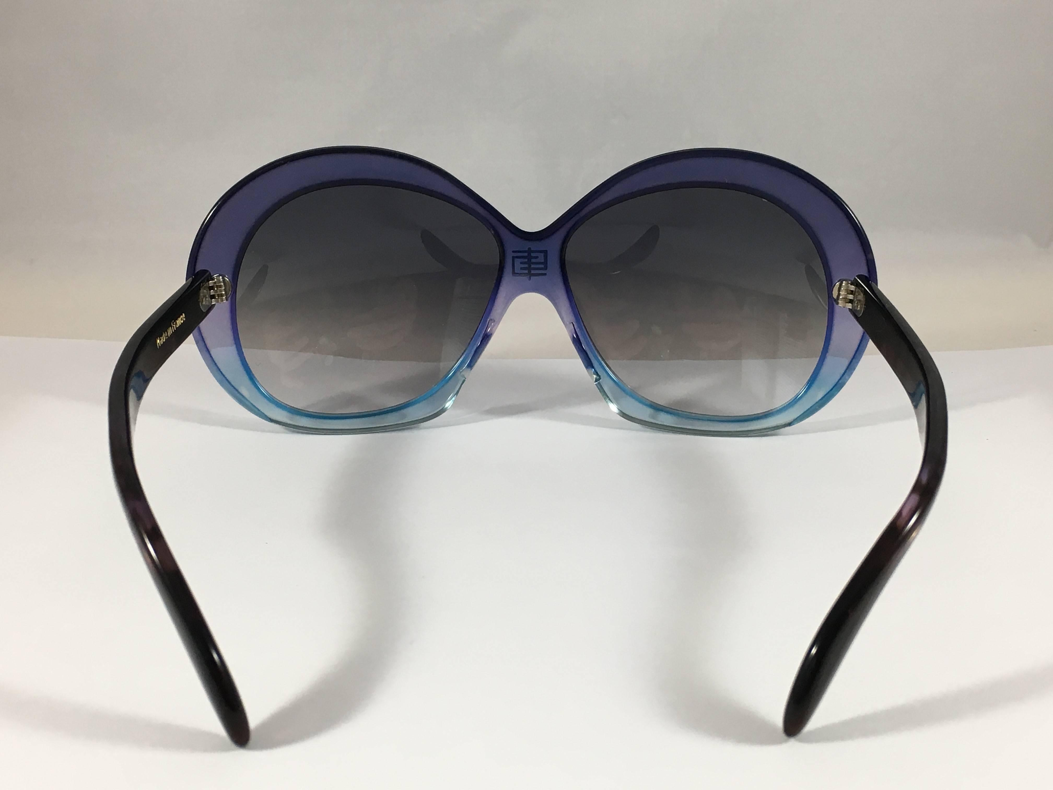 1970s Emilio Pucci Blue Sunglasses In Excellent Condition In Chicago, IL
