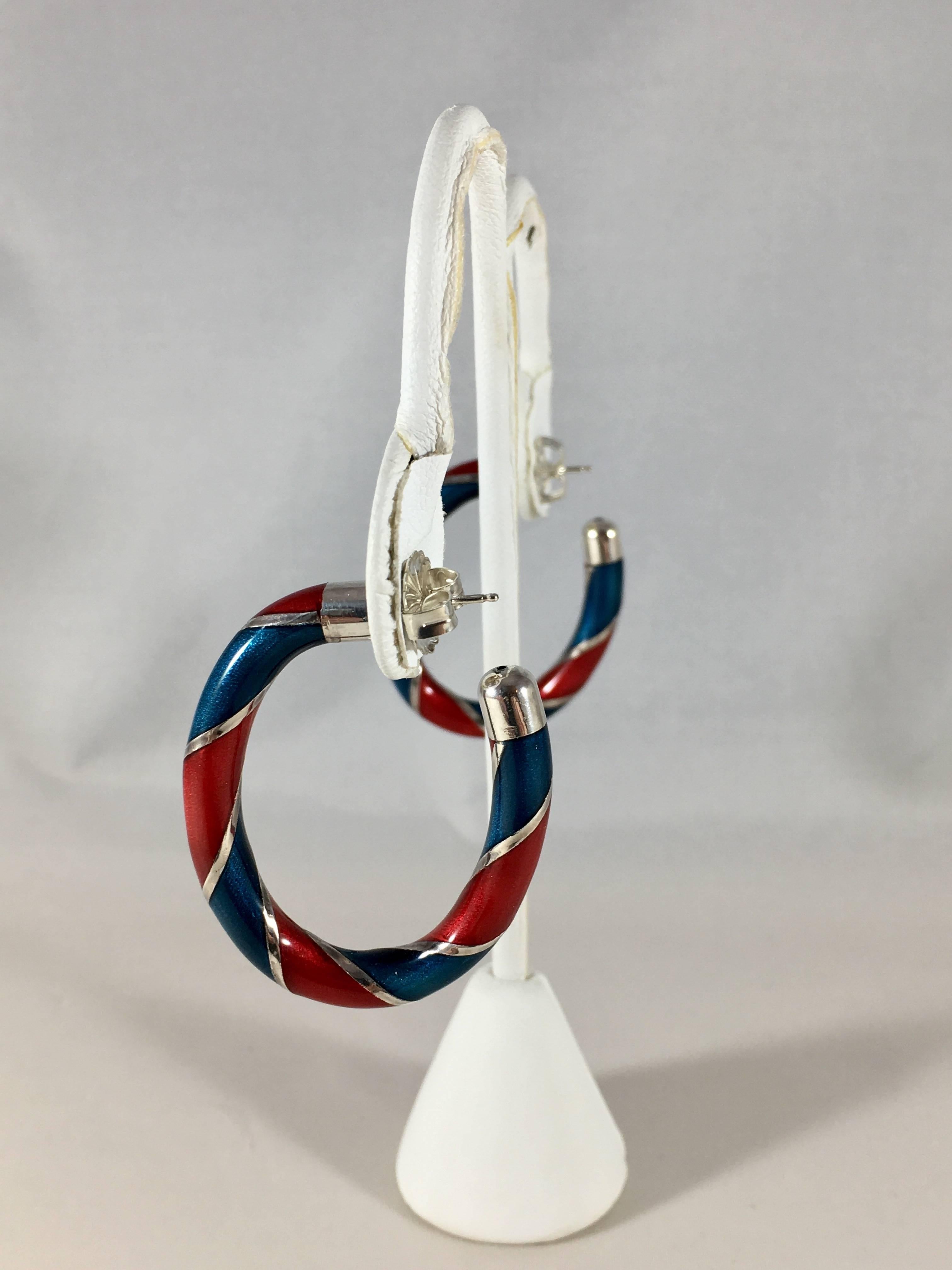 Women's 1980s Gucci Red and Blue Enameled Sterling Hoop Earrings For Sale