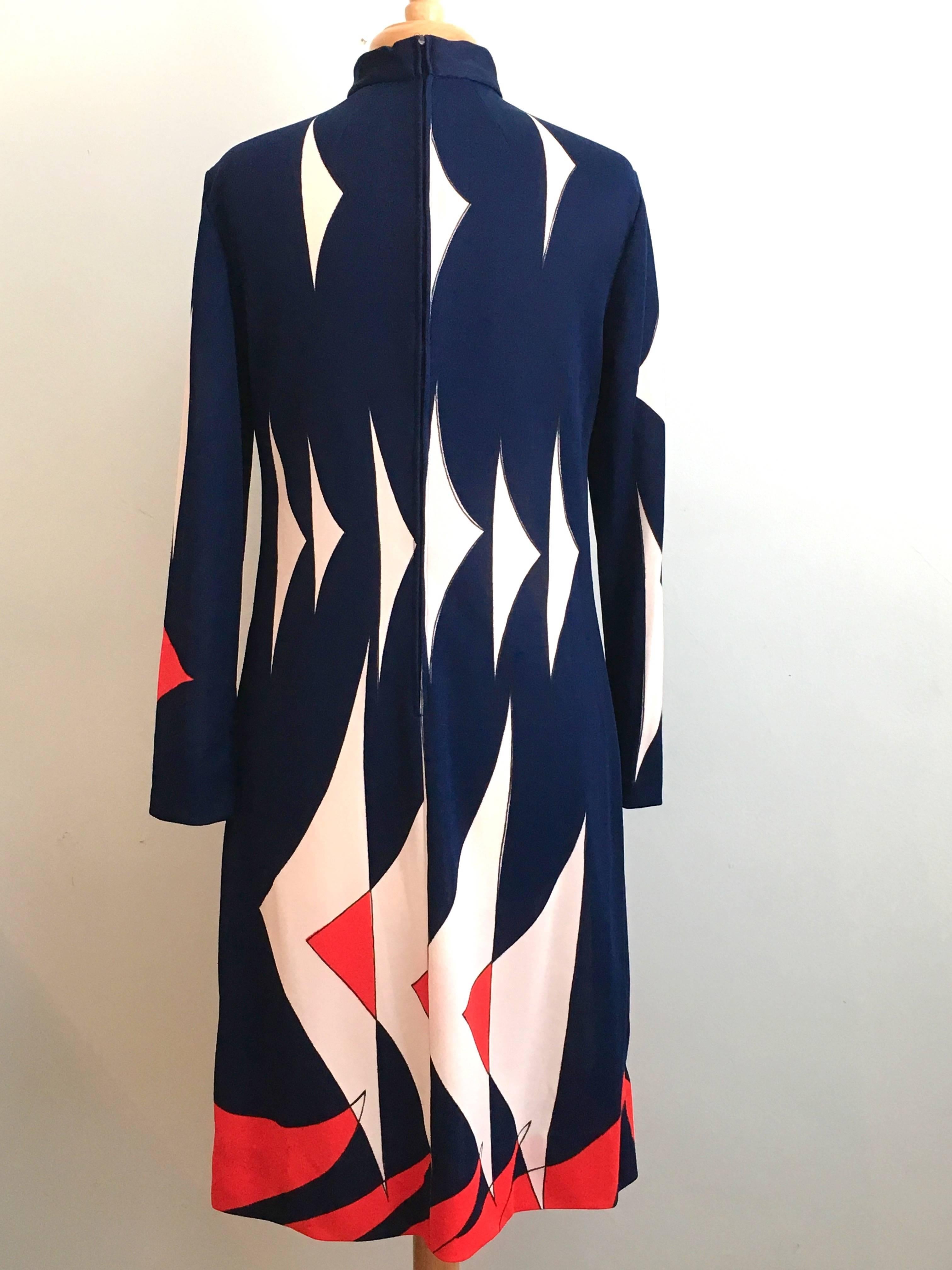 1970s Vera Neumann Red, White and Blue Graphic Dress In Excellent Condition In Chicago, IL