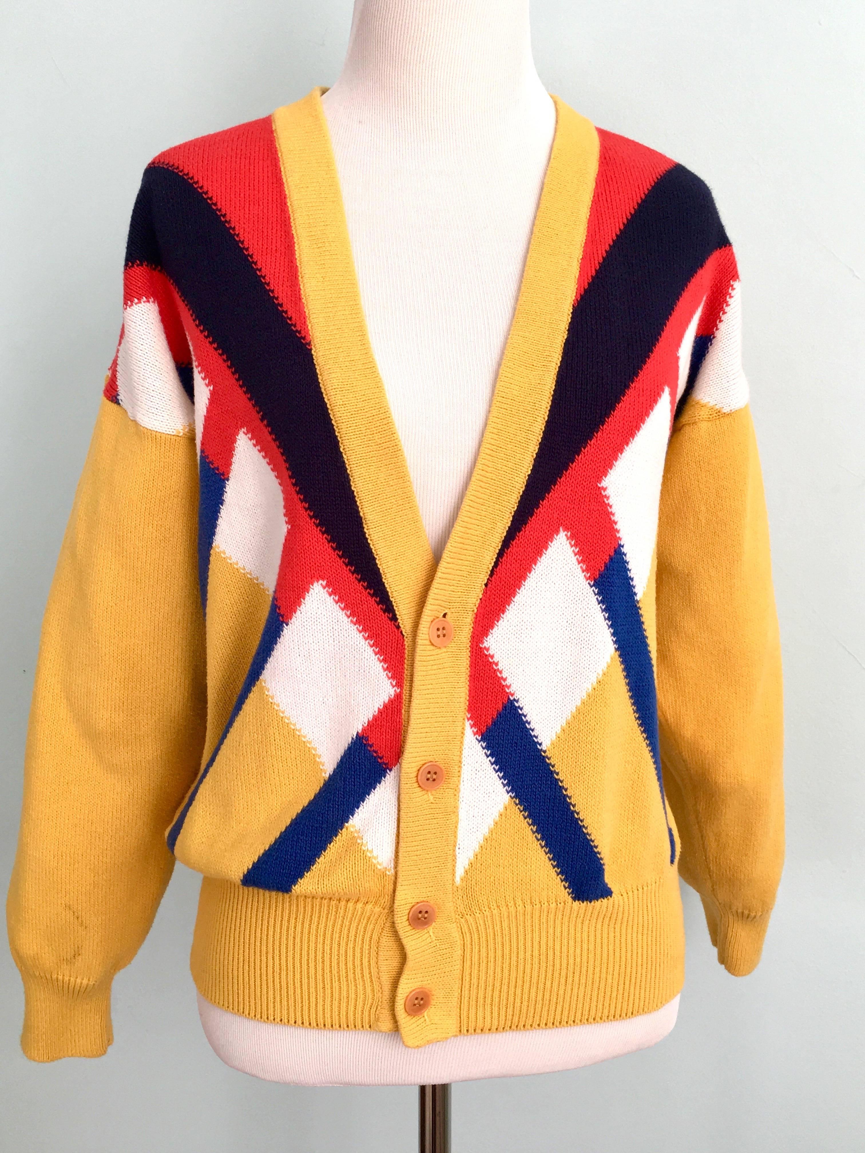 1980s Gucci V-Neck Cardigan Sweater In Good Condition In Chicago, IL