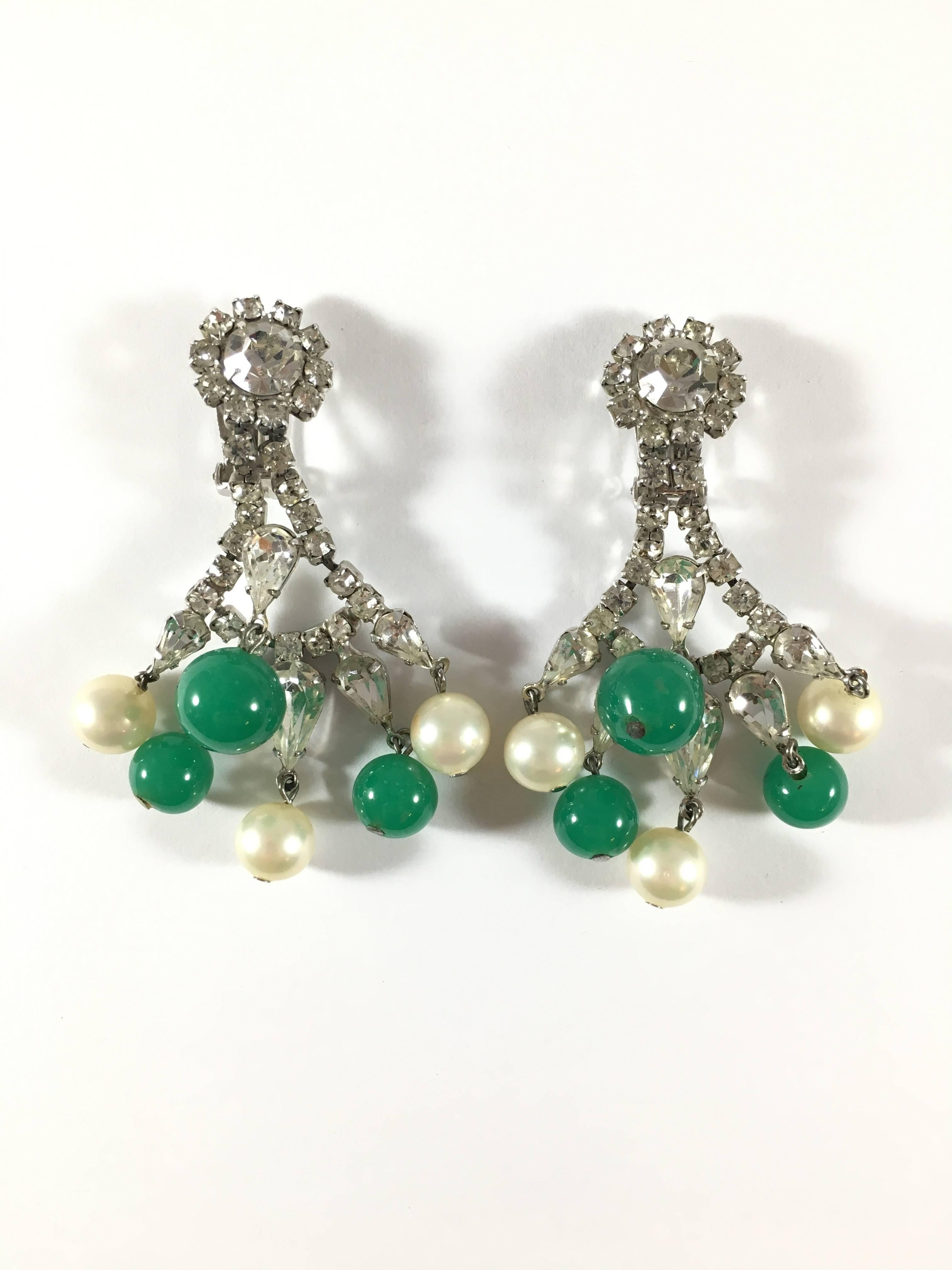 Women's Hattie Carnegie 60s Chandelier Earrings with Rhinestones, Pearls and Emeralds For Sale