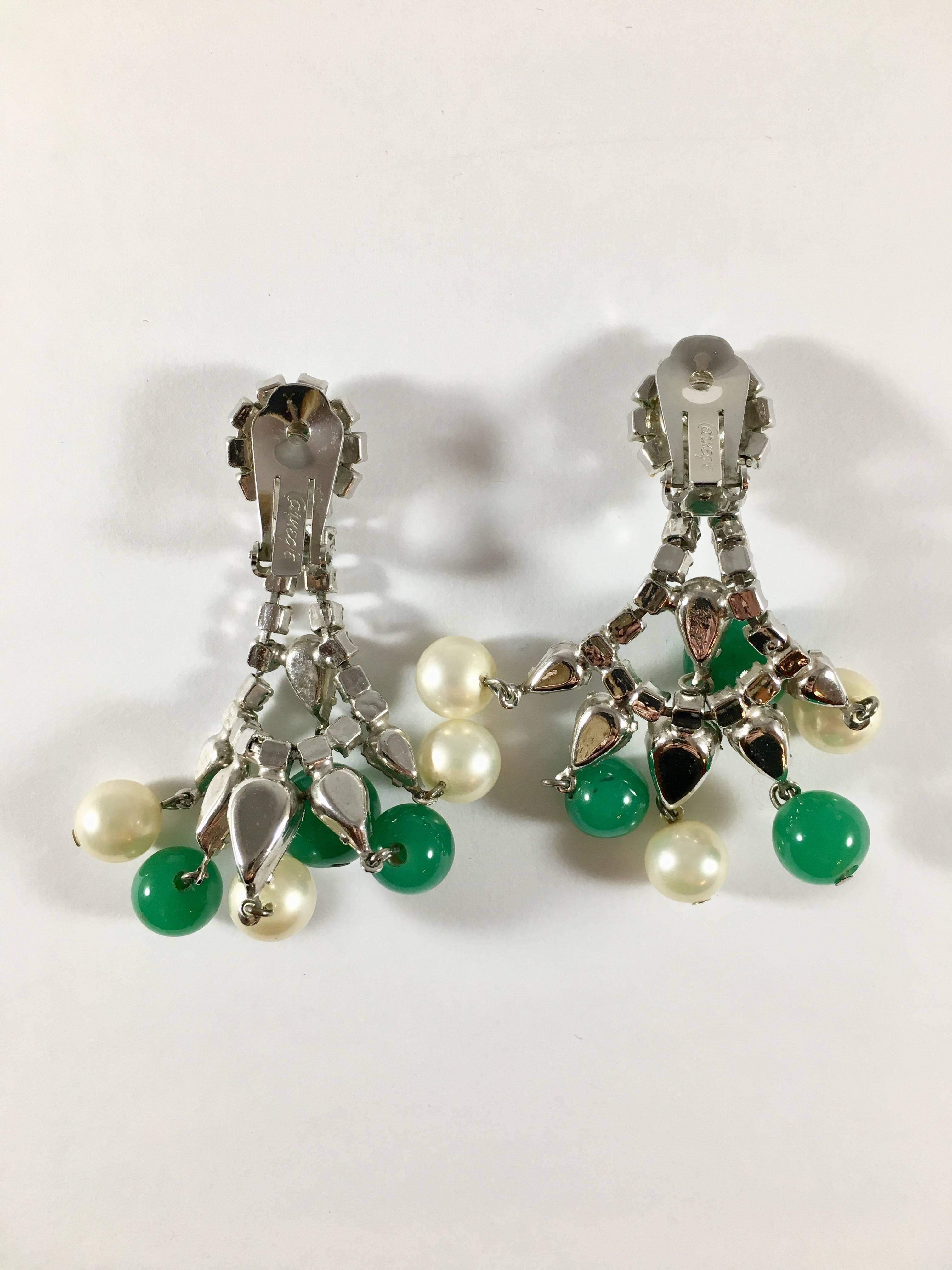 Hattie Carnegie 60s Chandelier Earrings with Rhinestones, Pearls and Emeralds For Sale 3