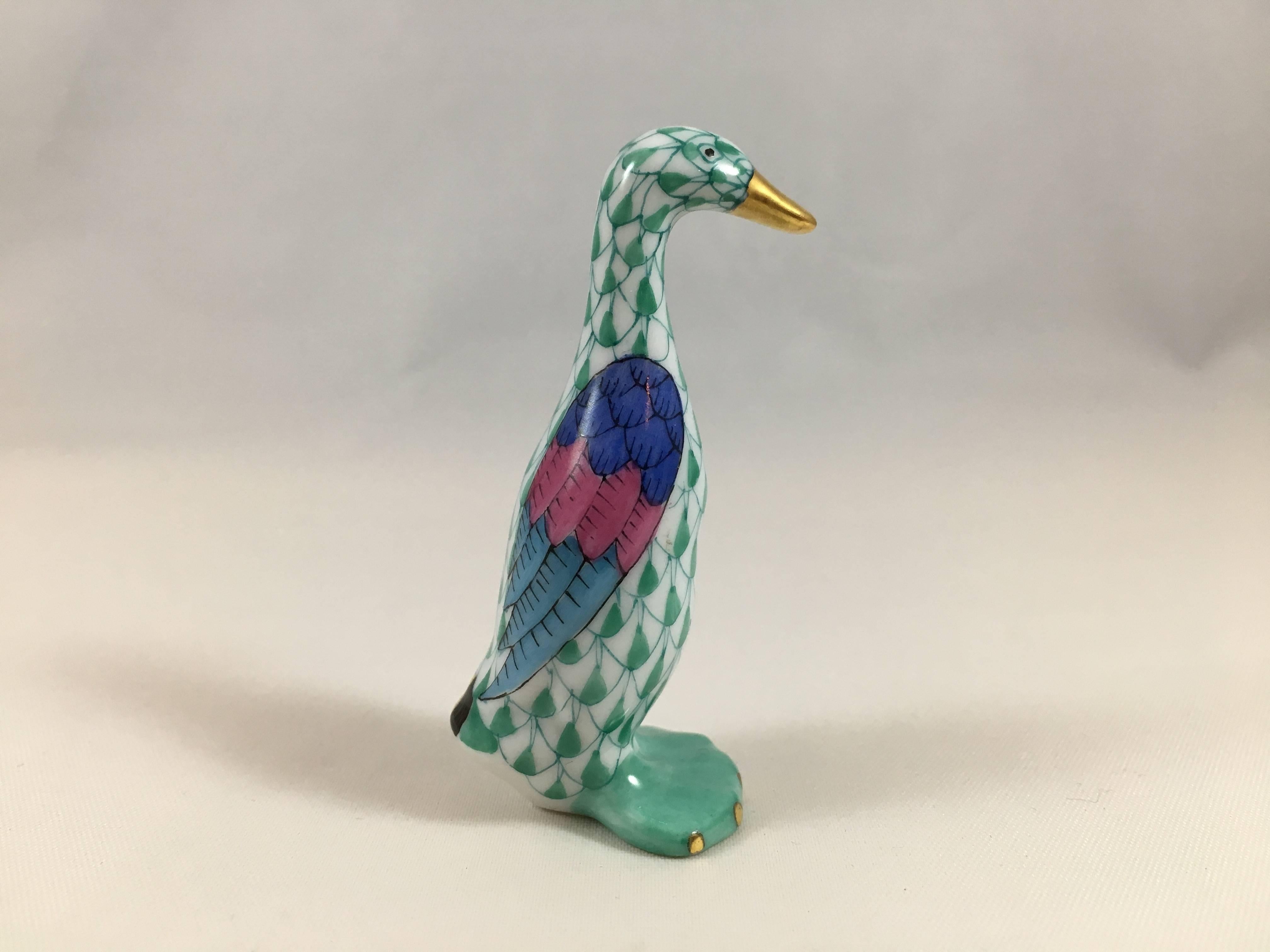 Herend Porcelain Goose Figurine Green Fishnet Pattern In Excellent Condition For Sale In Chicago, IL