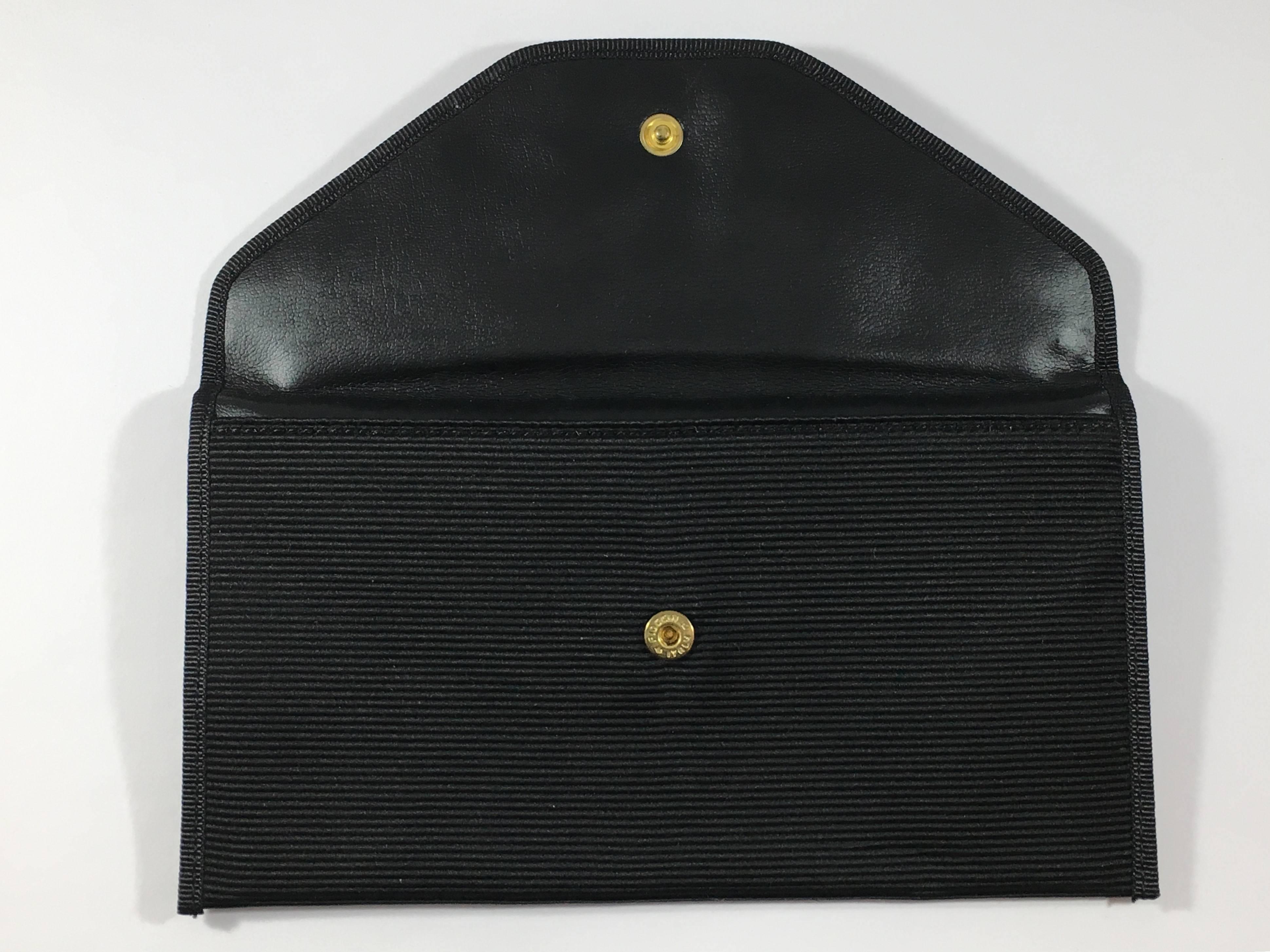 Ferragamo Black Grosgrain Pouch with Signature Bow Hardware For Sale 2