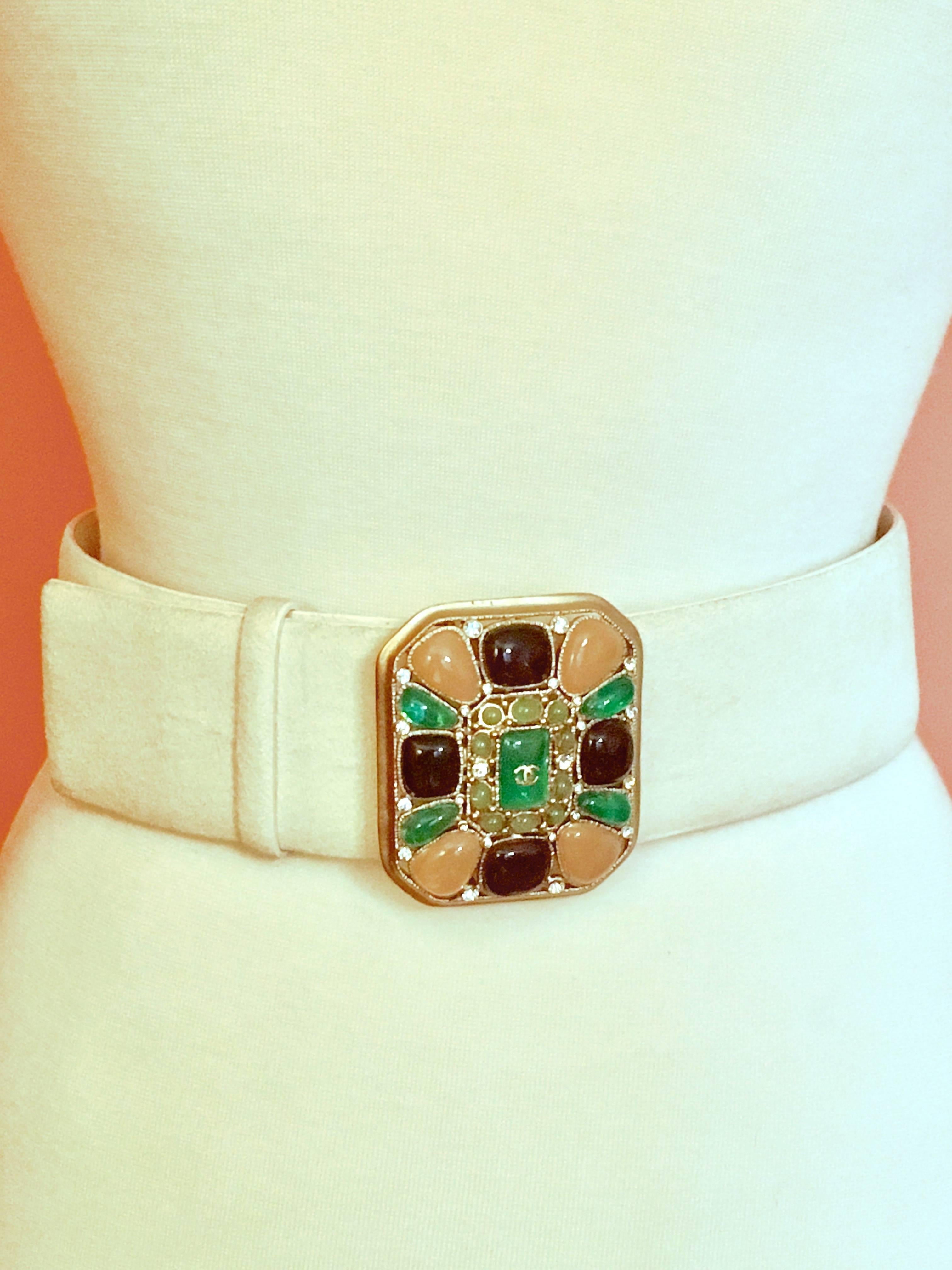 Chanel White Suede Belt With Purple Peach and Green Gripoix Jewel Buckle, Sz 38 In Excellent Condition In Chicago, IL