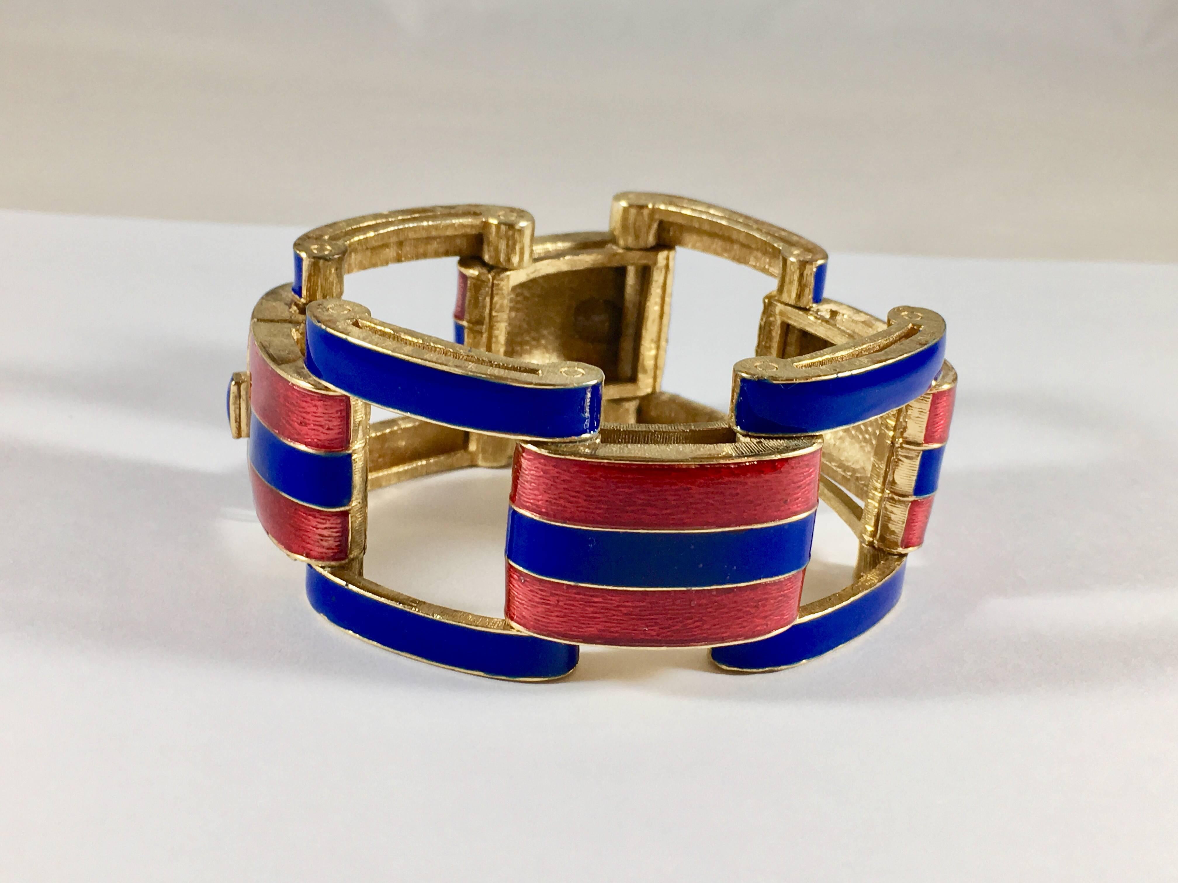 Ciner Enamel Bracelet Red and Blue from the 1960s For Sale 1
