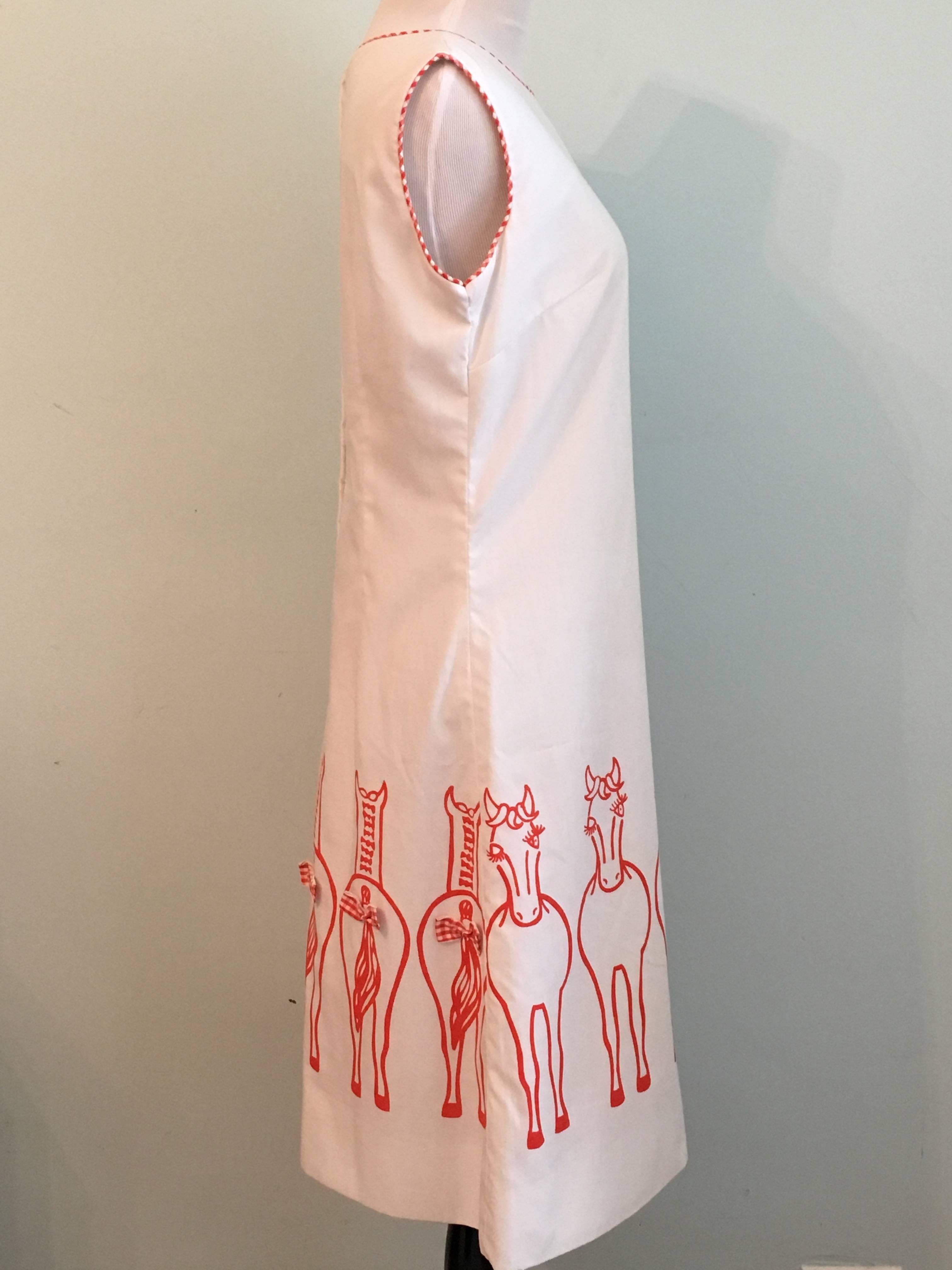 Vested Gentress Coming and Going Horse Printed Dress, 1970s In Excellent Condition In Chicago, IL