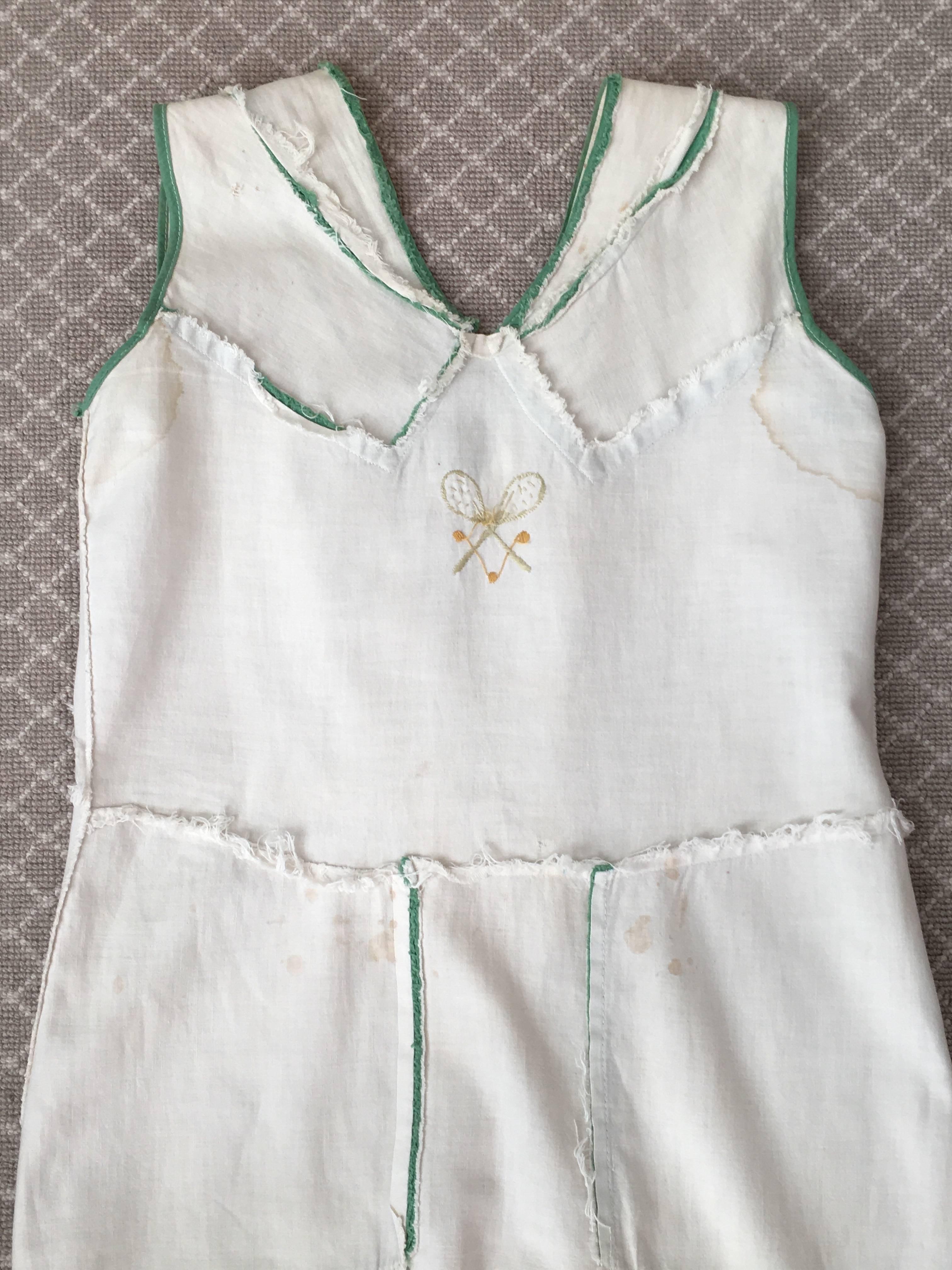 White Cotton Vintage Tennis Dress with Tennis Embroidery, 1920s   For Sale 9