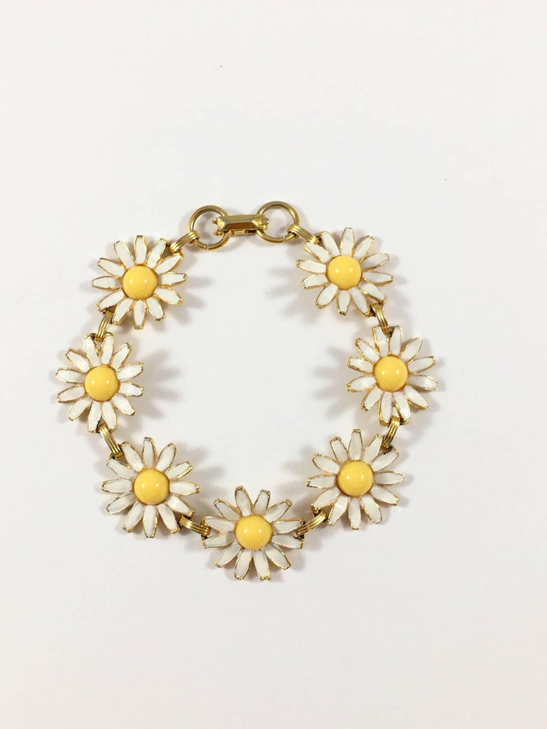 Weiss White and Yellow Enamel Daisy Bracelet, 1960s at 1stDibs