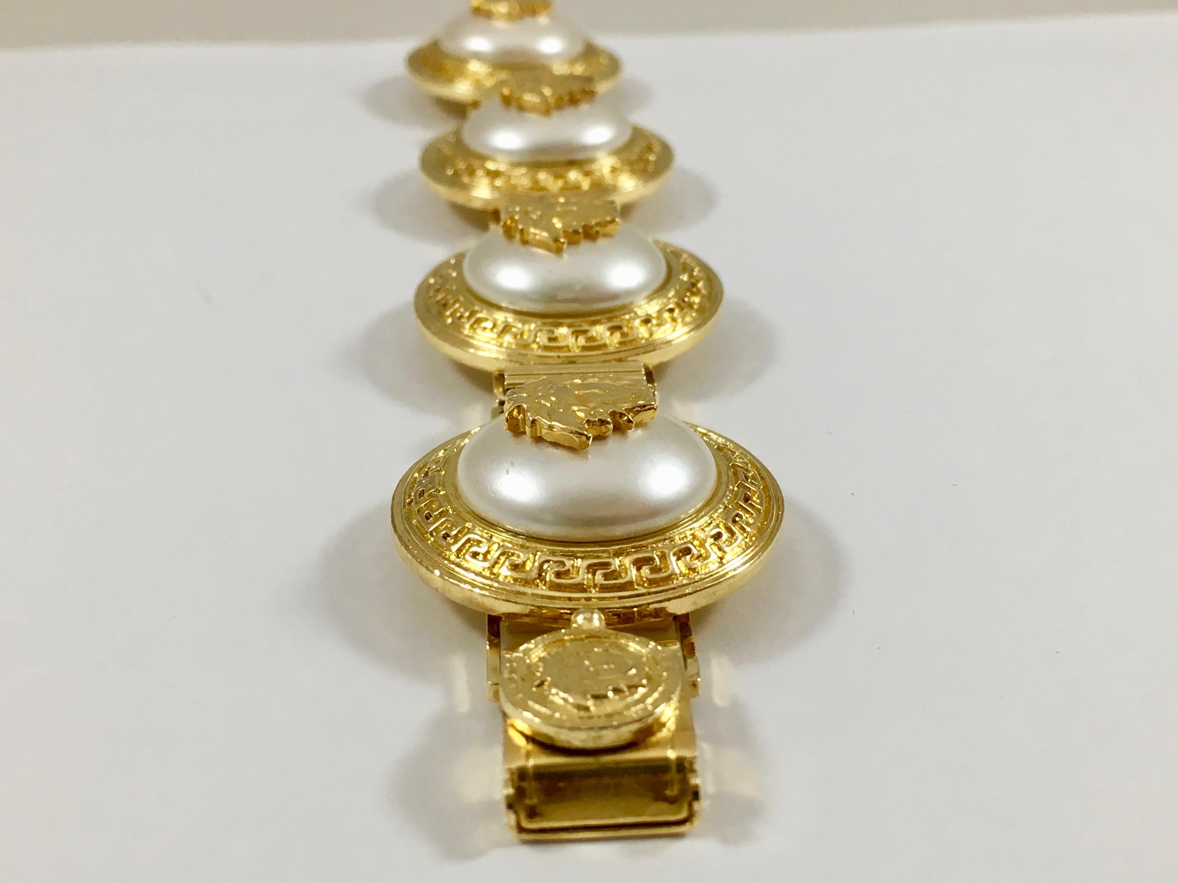 Versace Faux Pearl Bracelet with Medusa Heads  In Good Condition For Sale In Chicago, IL