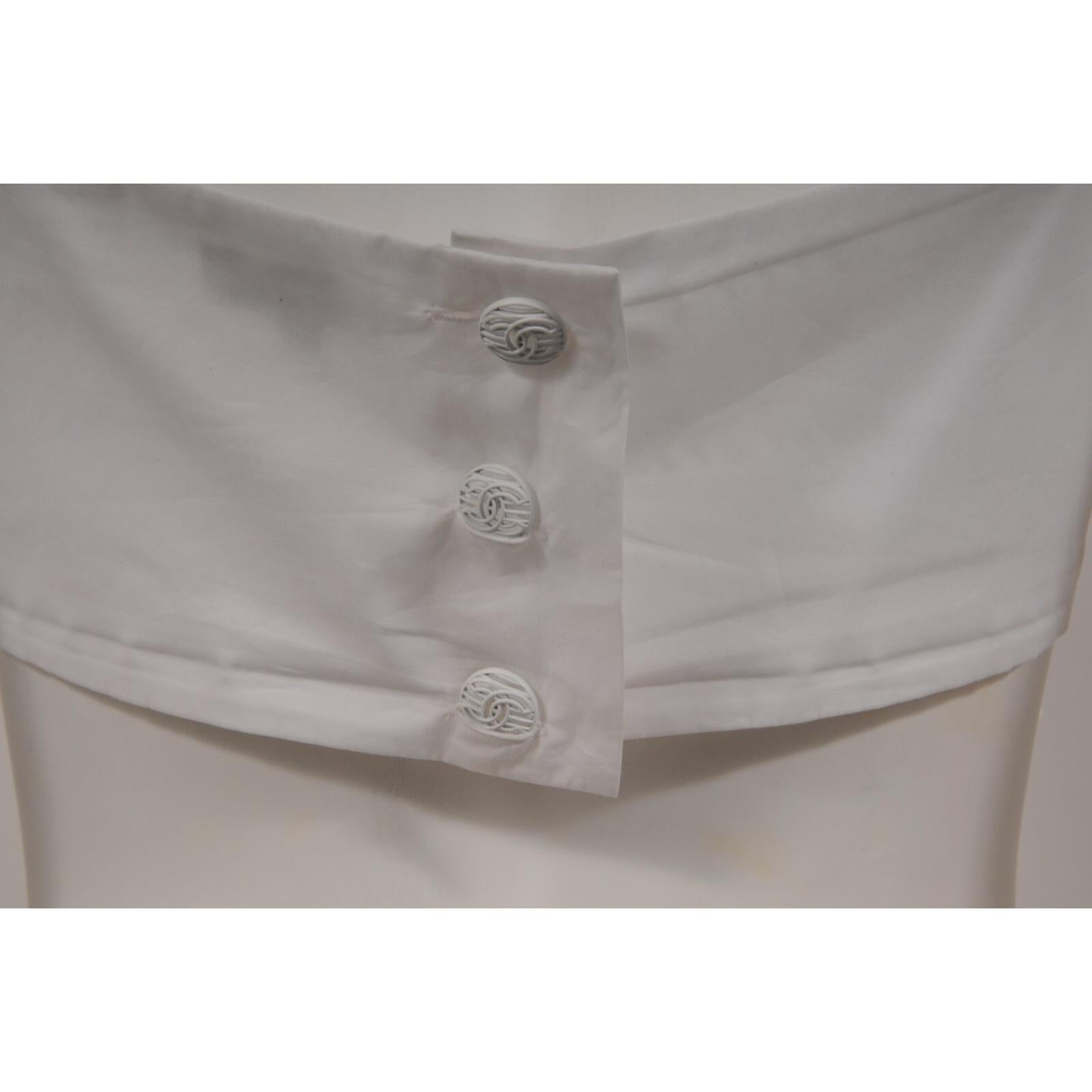 Chanel - Top pour corset avec nœud et épingle à fleur Taille FR 40 Blanc CC Logo Coton en vente 3