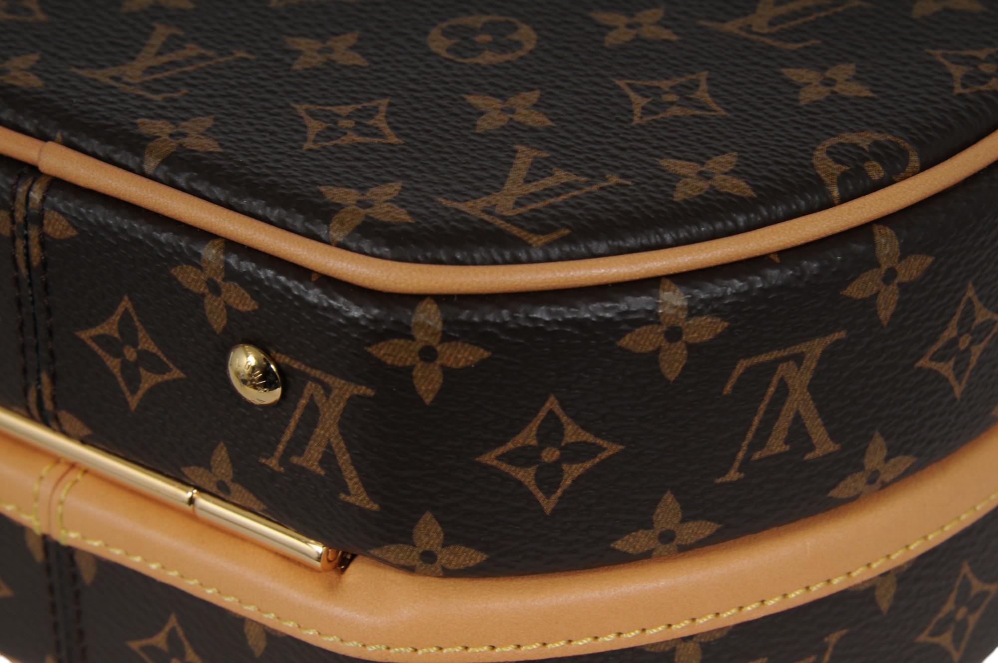 Louis Vuitton Petite Boite Chapeau Bag Brown Monogram Canvas Crossbody Shoulder en vente 9