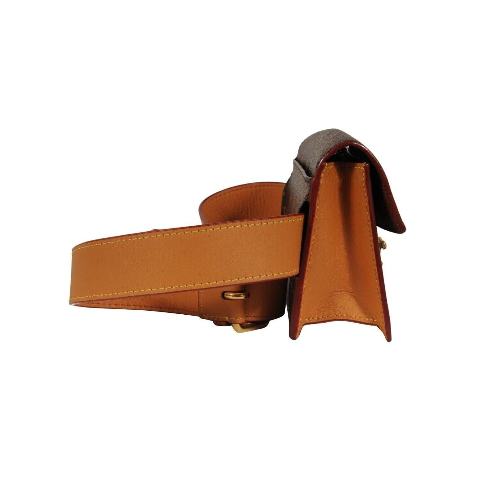 da uomo o donna Louis Vuitton Donna Monogram S Lock Belt Pouch MM Borsa in pelle marrone Virgil in vendita