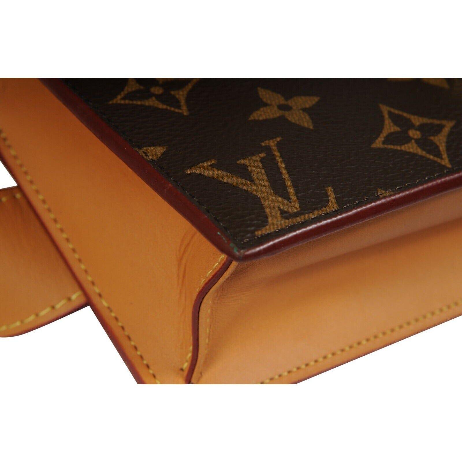 Louis Vuitton Donna Monogram S Lock Belt Pouch MM Borsa in pelle marrone Virgil in vendita 9