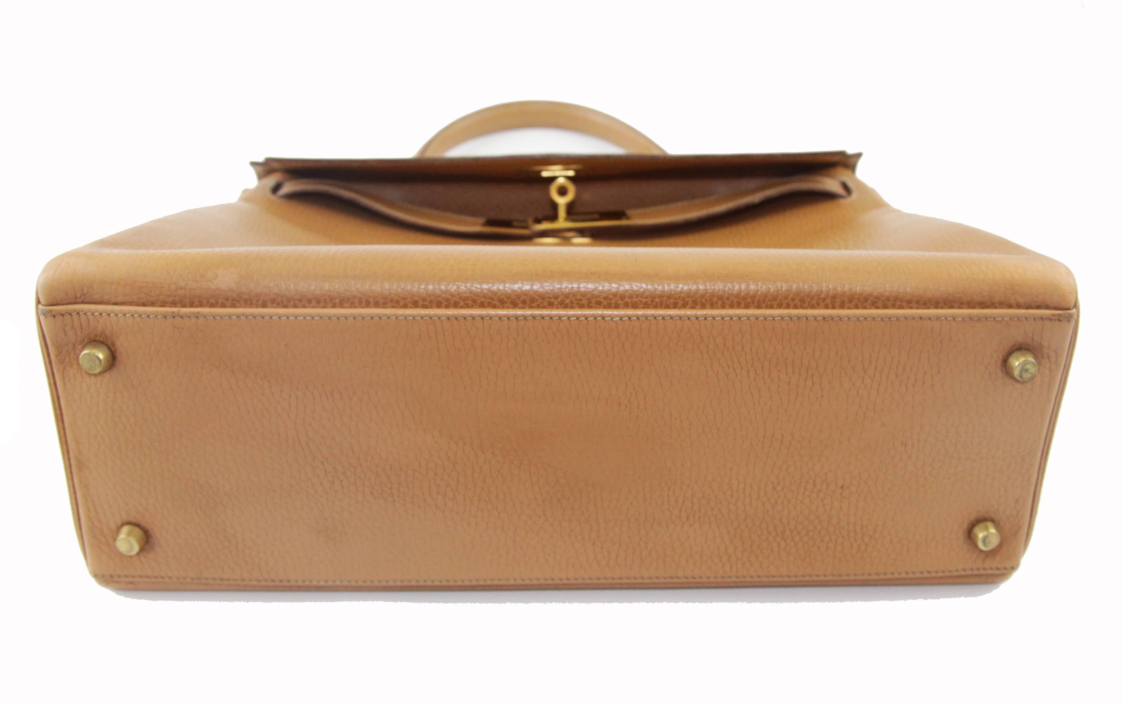 Iconic Hermes Kelly Gold Leather Rarity 35 cm  2