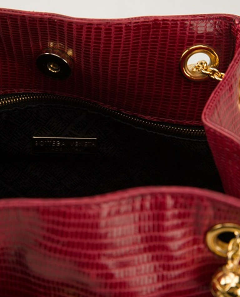 Gorgeous Burgundy Vintage Bottega Veneta Lizard Handbag In Excellent Condition In Verviers, BE