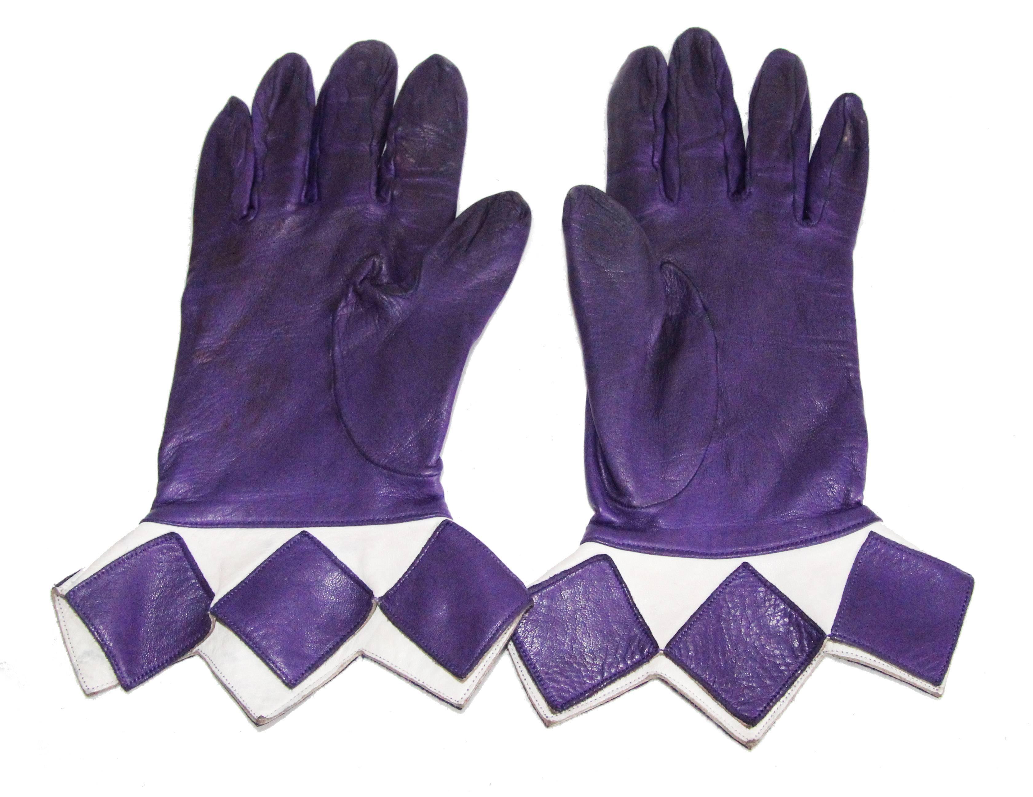 Exceptional Hermes Arlequin Vintage leather gloves of the 80s. Rare & collectable! just fabulous and so stylish. Calf leather. Marked: Hermès Paris Made in France. Very good vintage condition, nice leather patina. Size: 7 1/2. 