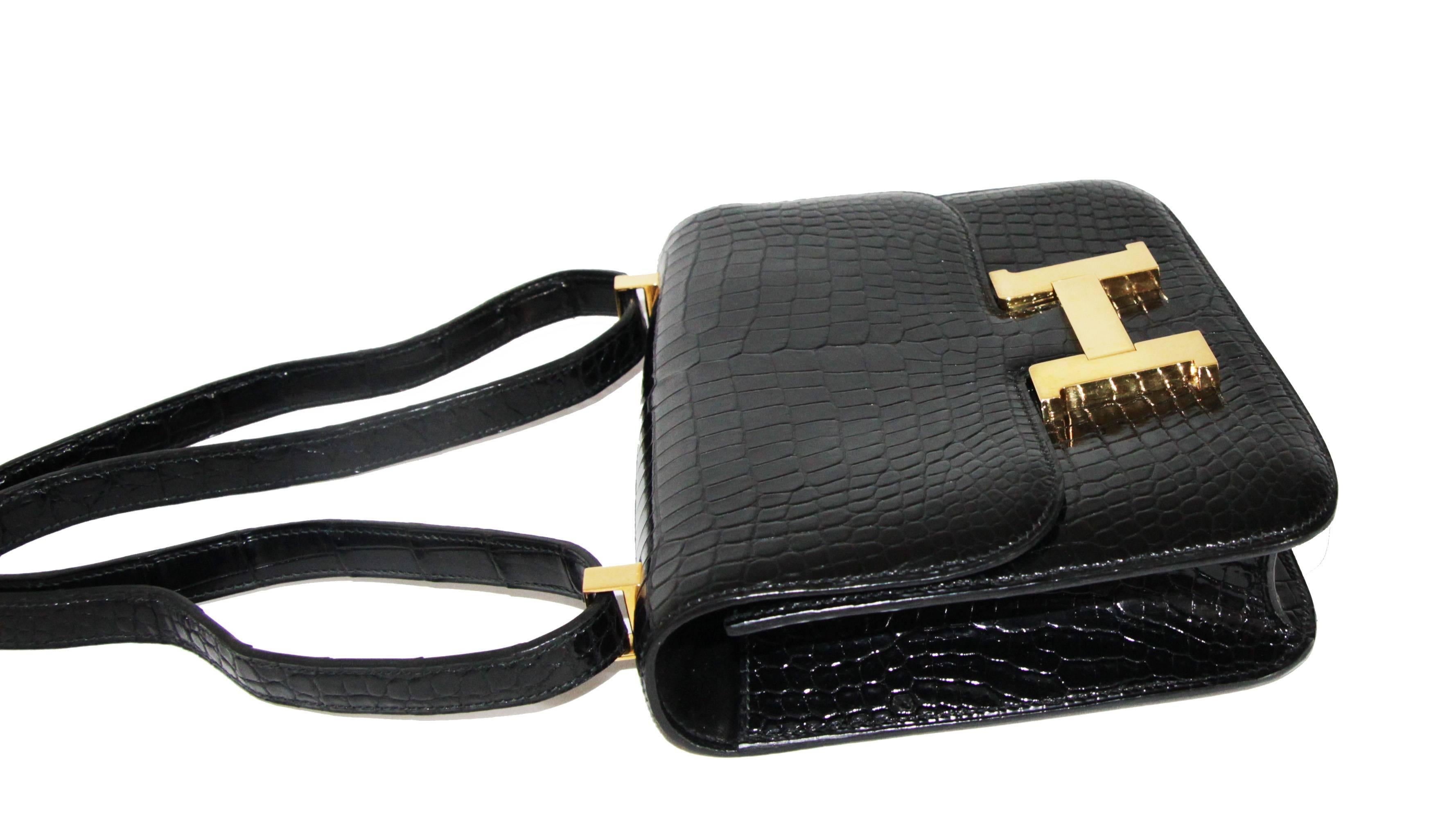 Stunning Hermes black Constance crocodile handbag 1975 In Excellent Condition In Verviers, BE
