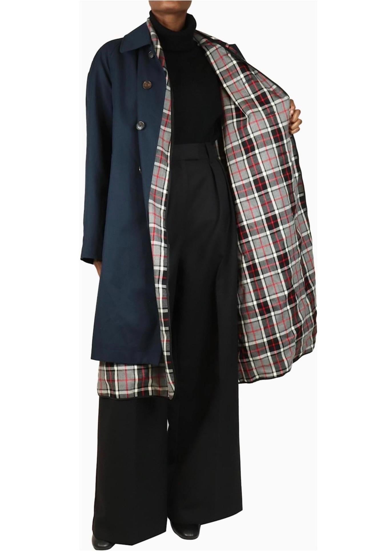 BALENCIAGA by Demna Gvasalia Resort 2019 Layered Oversized Navy Trenchcoat im Angebot 10