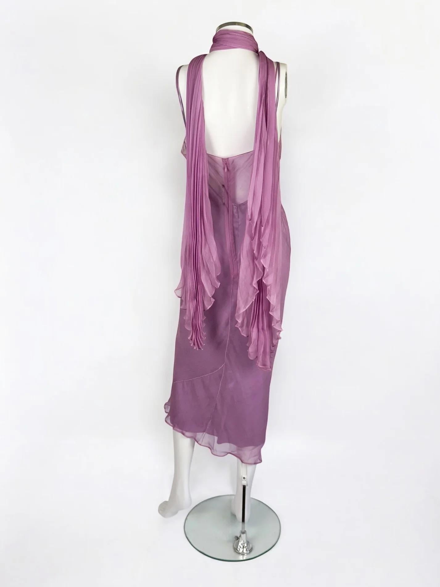 Violet Automne 2000 Dolce & Gabbana Robe en soie lilas avec écharpe en vente