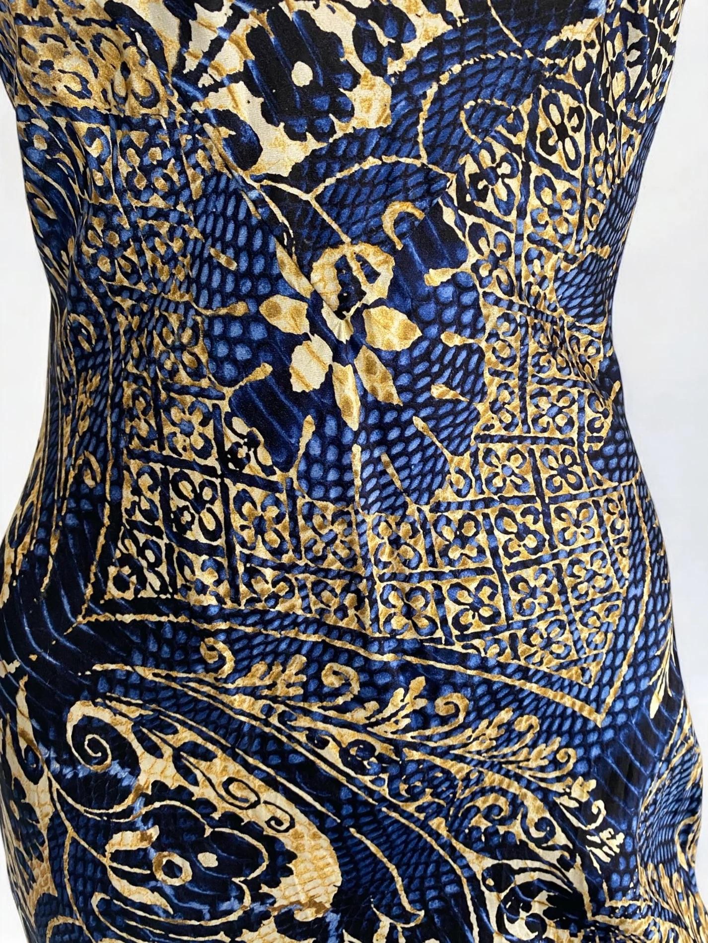 Robe en soie bleu et or de Roberto Cavalli, 2005 Bon état - En vente à Marlborough, GB