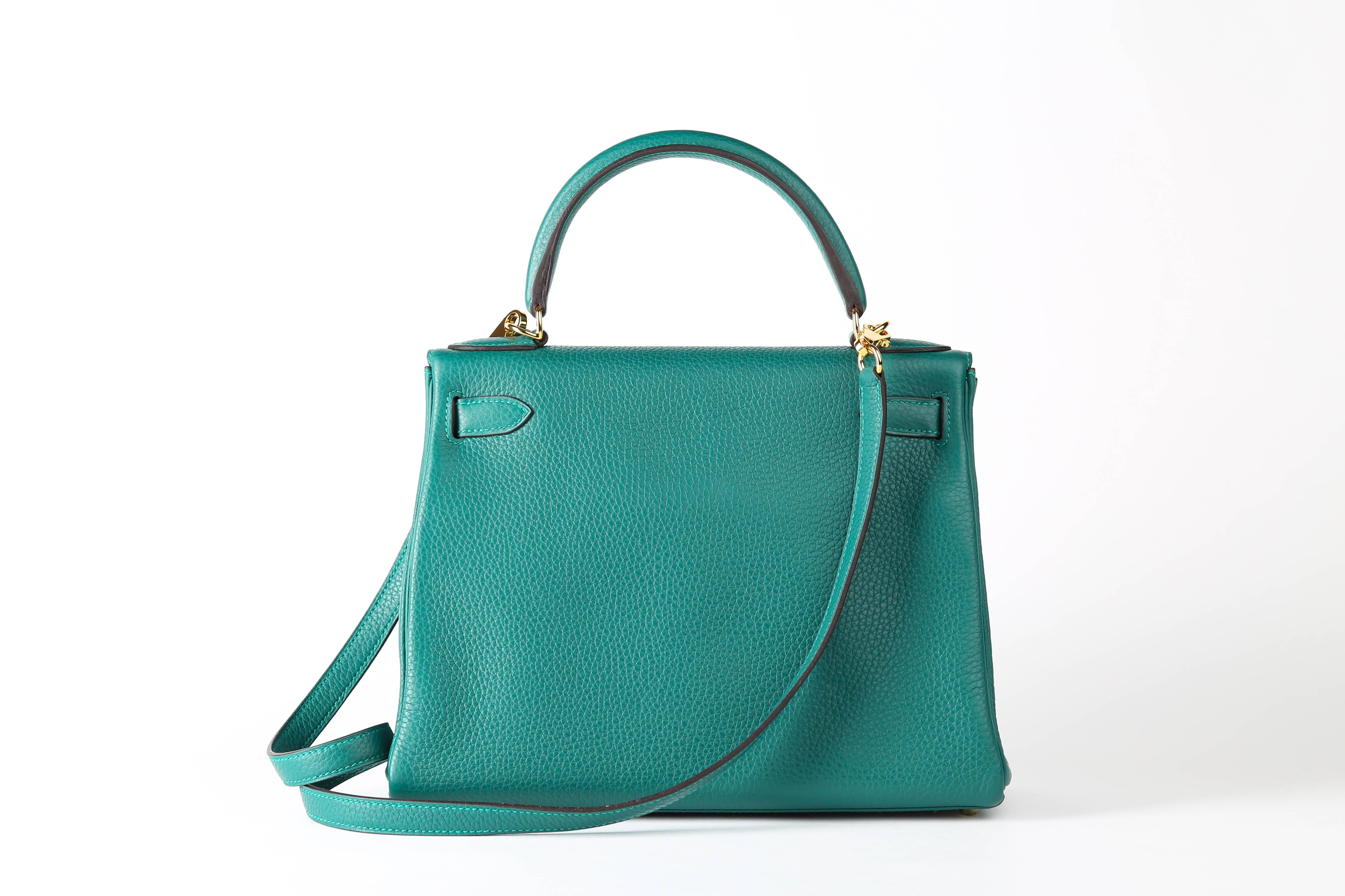 Kelly Malachite 28 CM Togo Leather with Gold HDW For Sale 1