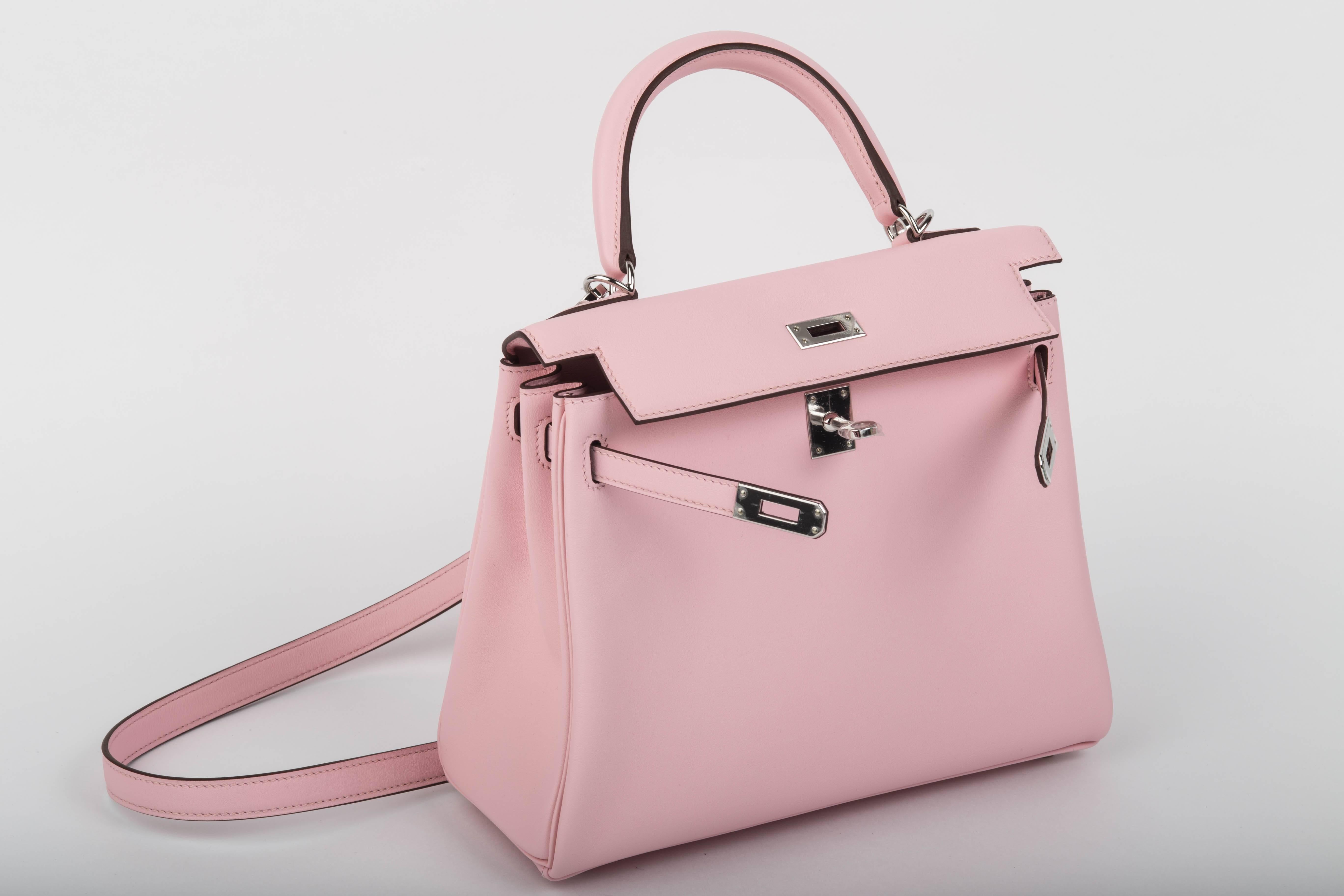 Kelly Rose Sakura 25 cm in Swift Leather with Silver HDW  In New Condition In New York, NY