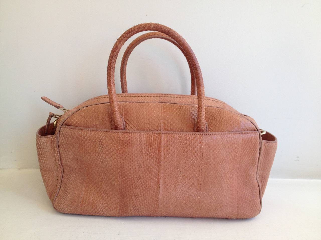 Lanvin Peach Pink Snakeskin Handbag In New Condition In San Francisco, CA
