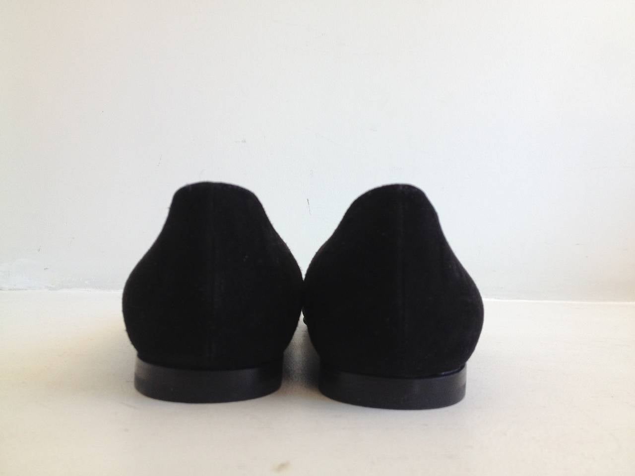 Manolo Blahnik Black Suede Skimmers with Blue Cap In New Condition In San Francisco, CA
