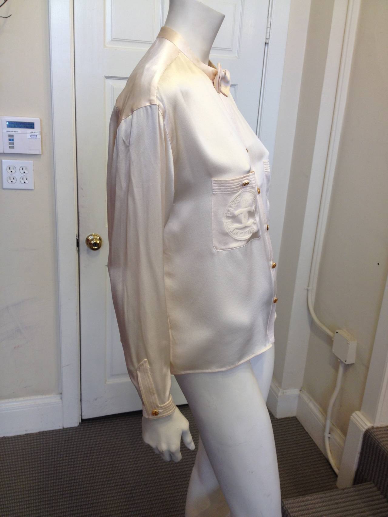 Chanel Vintage Cream Satin Blouse with Bow Tie In Excellent Condition In San Francisco, CA