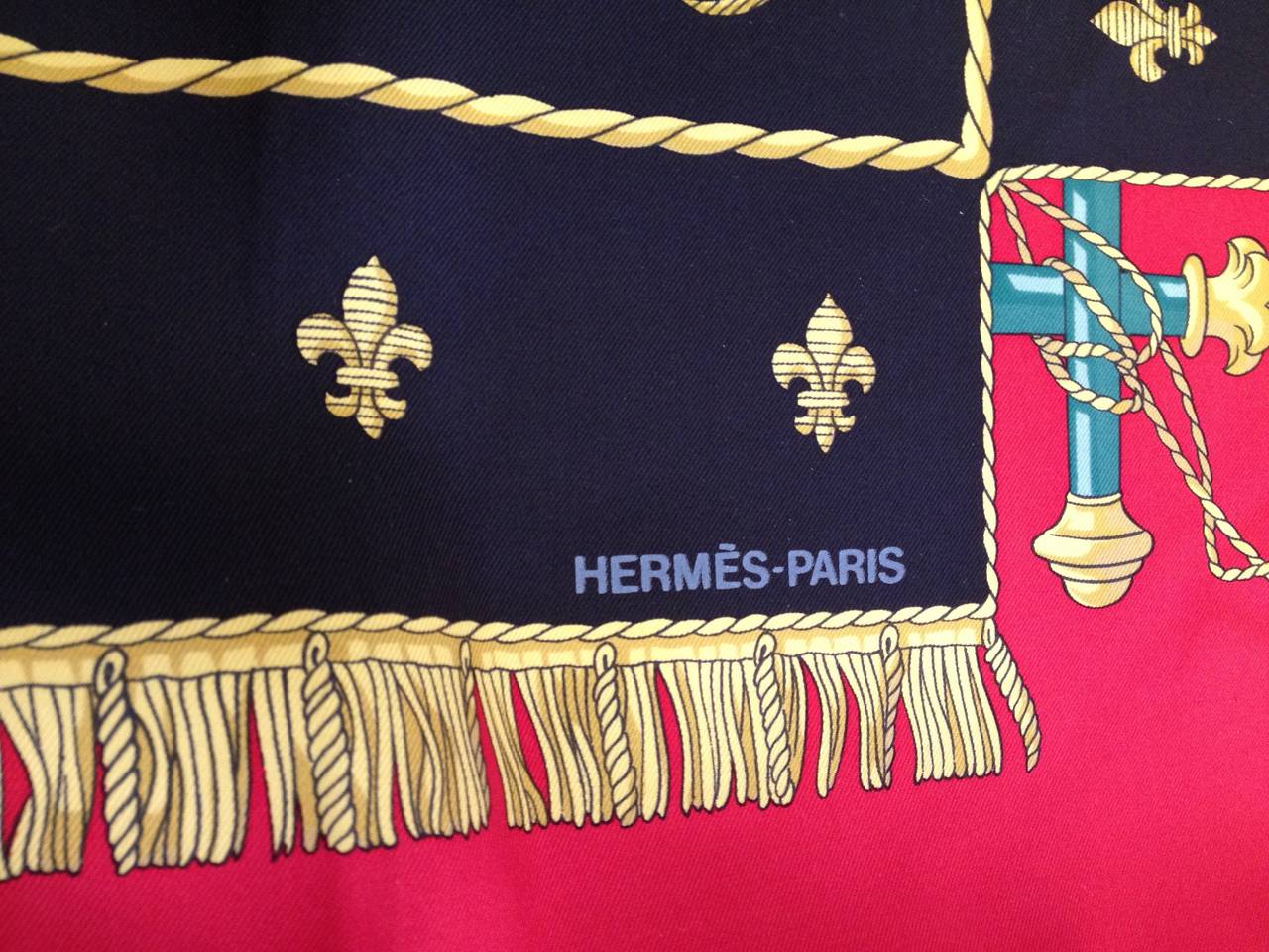 Red Hermes Vue du Carosse de la Gallerie & la Reale Scarf