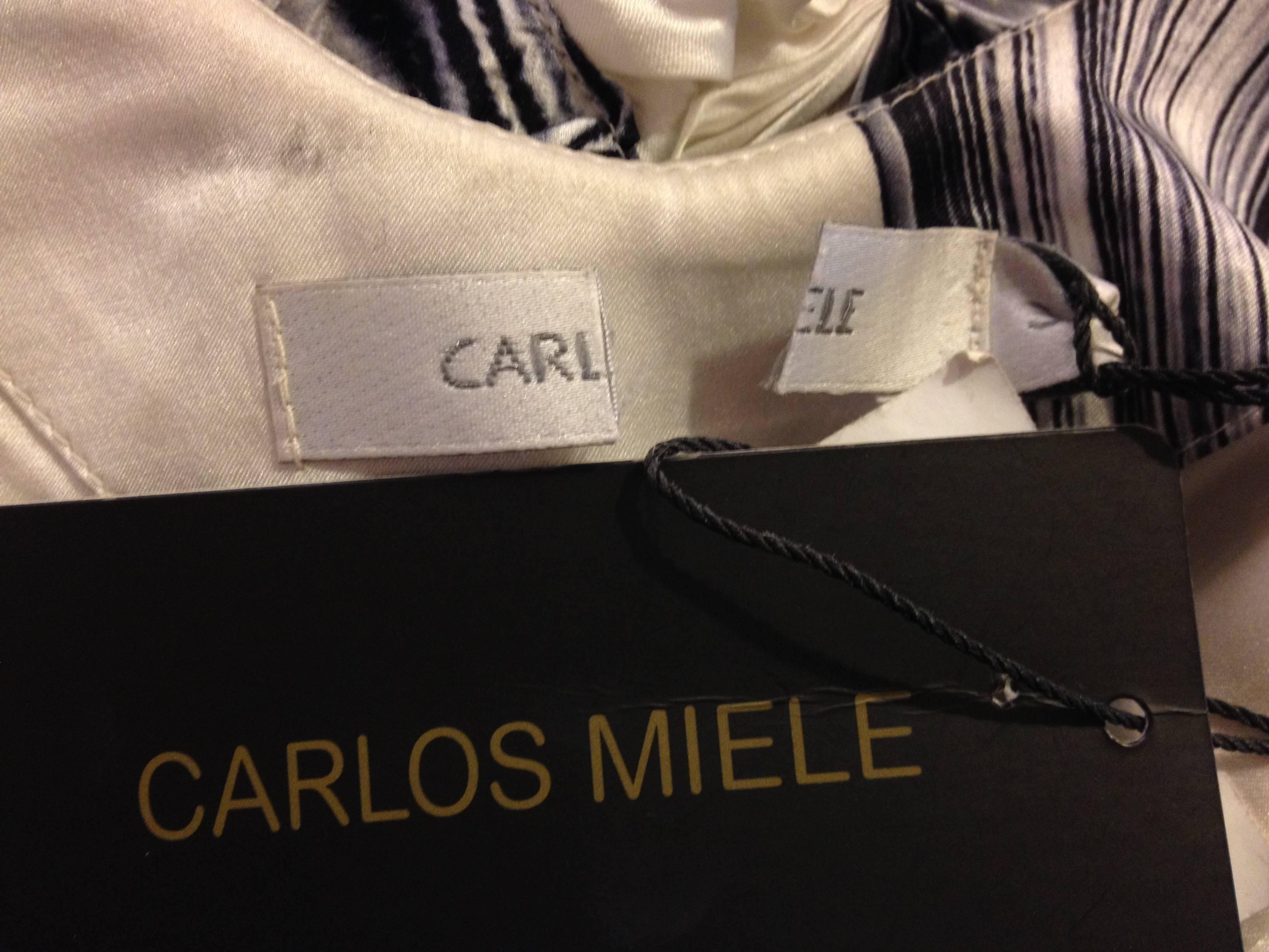 Carlos Miele White and Navy Swirled Gown For Sale 5
