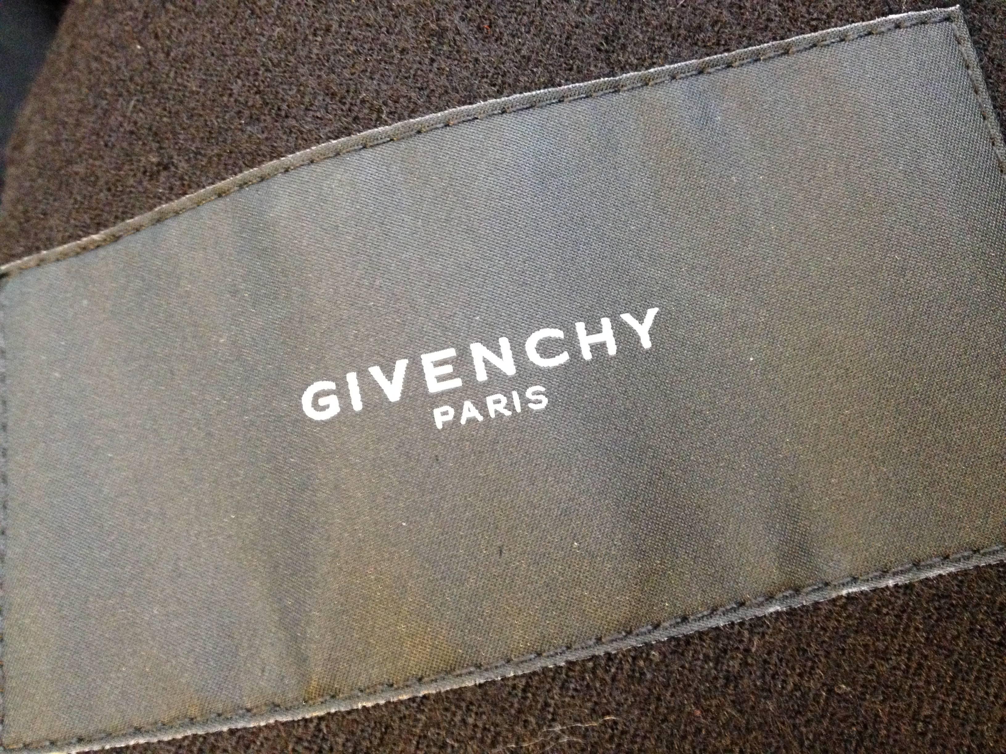 Givenchy Red Runway Jacket Black Star Embellishment Fall-Winter 2012-2013 Sz 38 For Sale 4