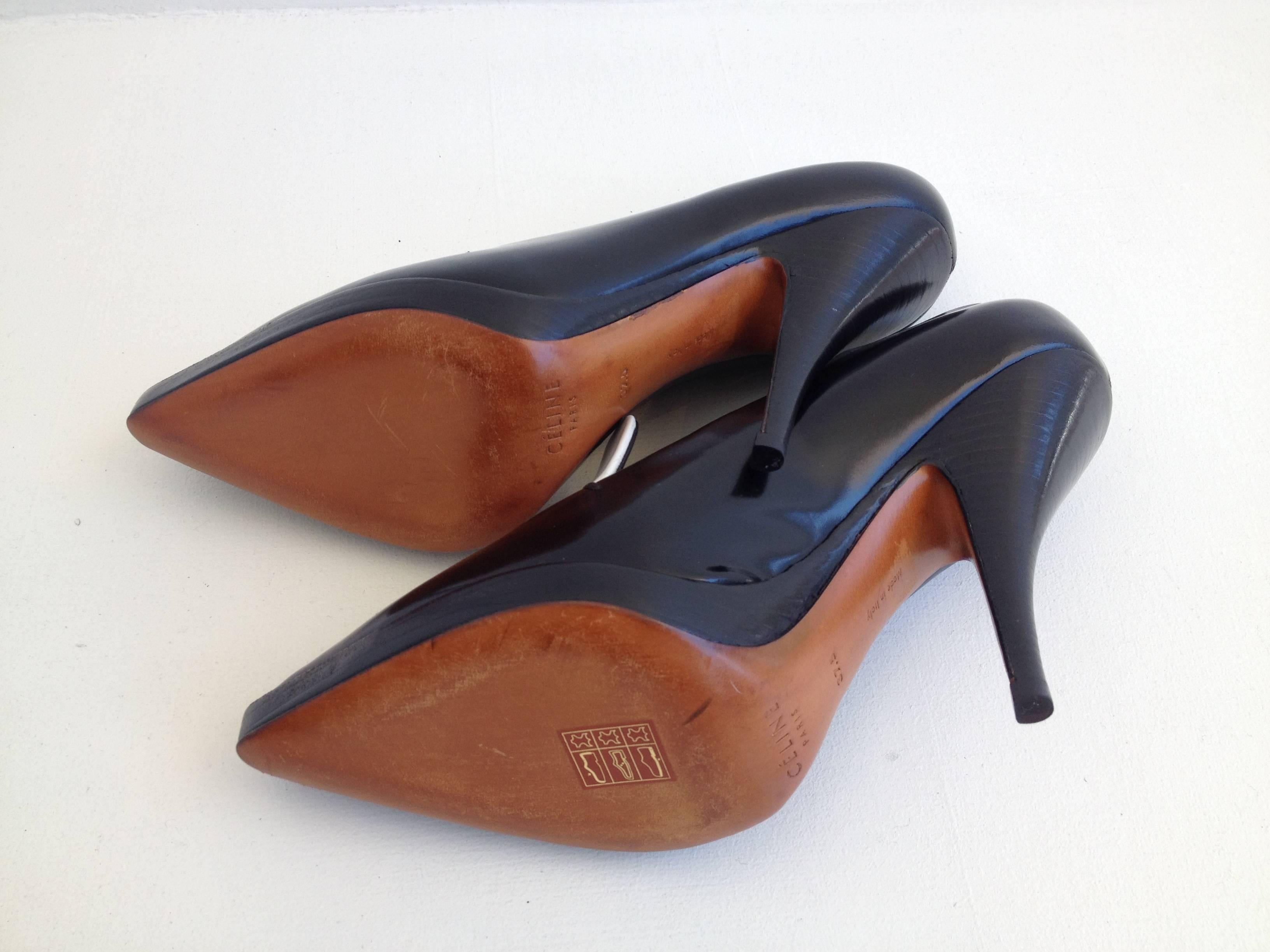 Celine Black and White Pumps Size 37.5 (7) For Sale 2