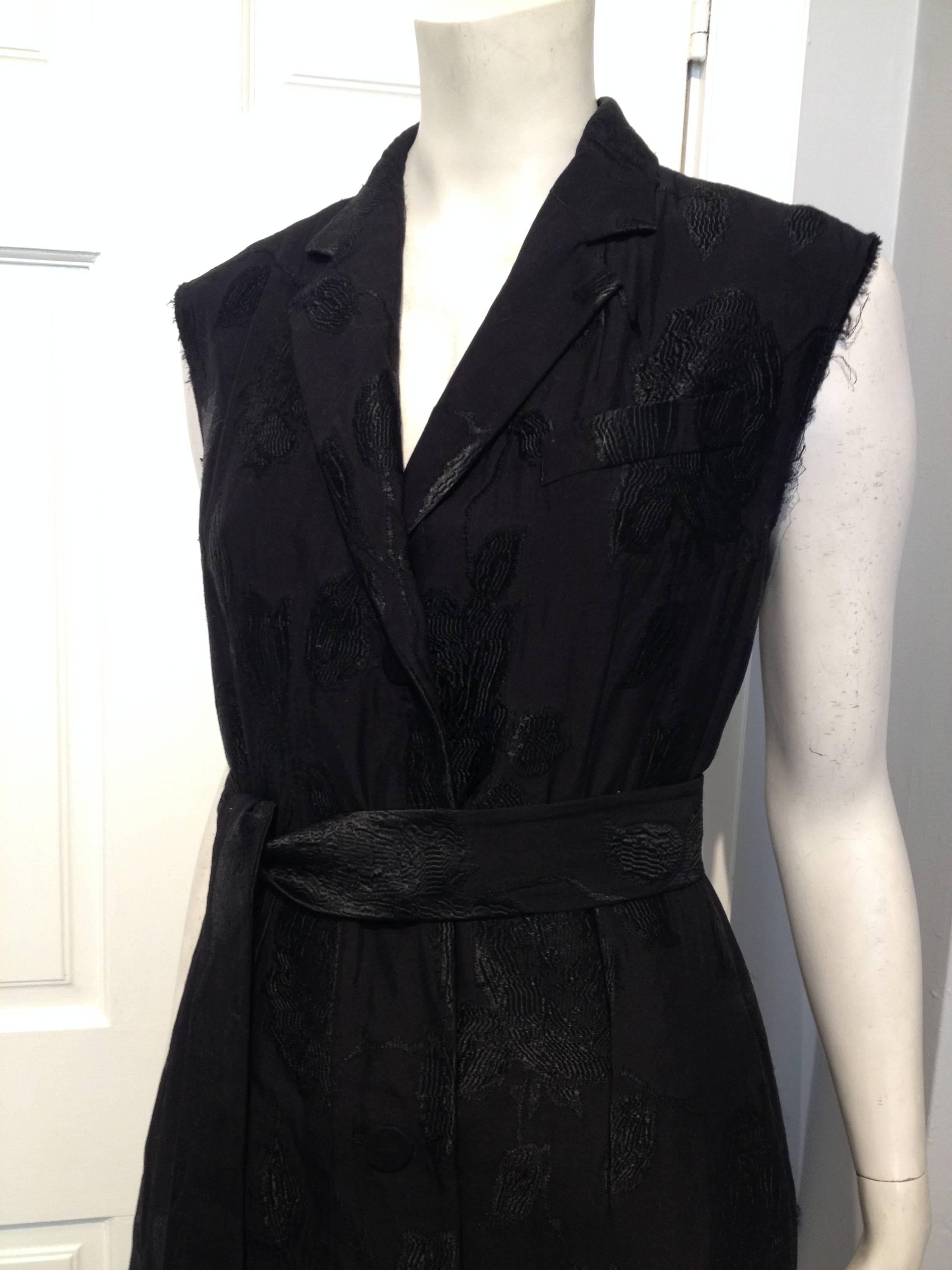 Dries van Noten Black Brocade Vest Size 40 (10) In Excellent Condition In San Francisco, CA
