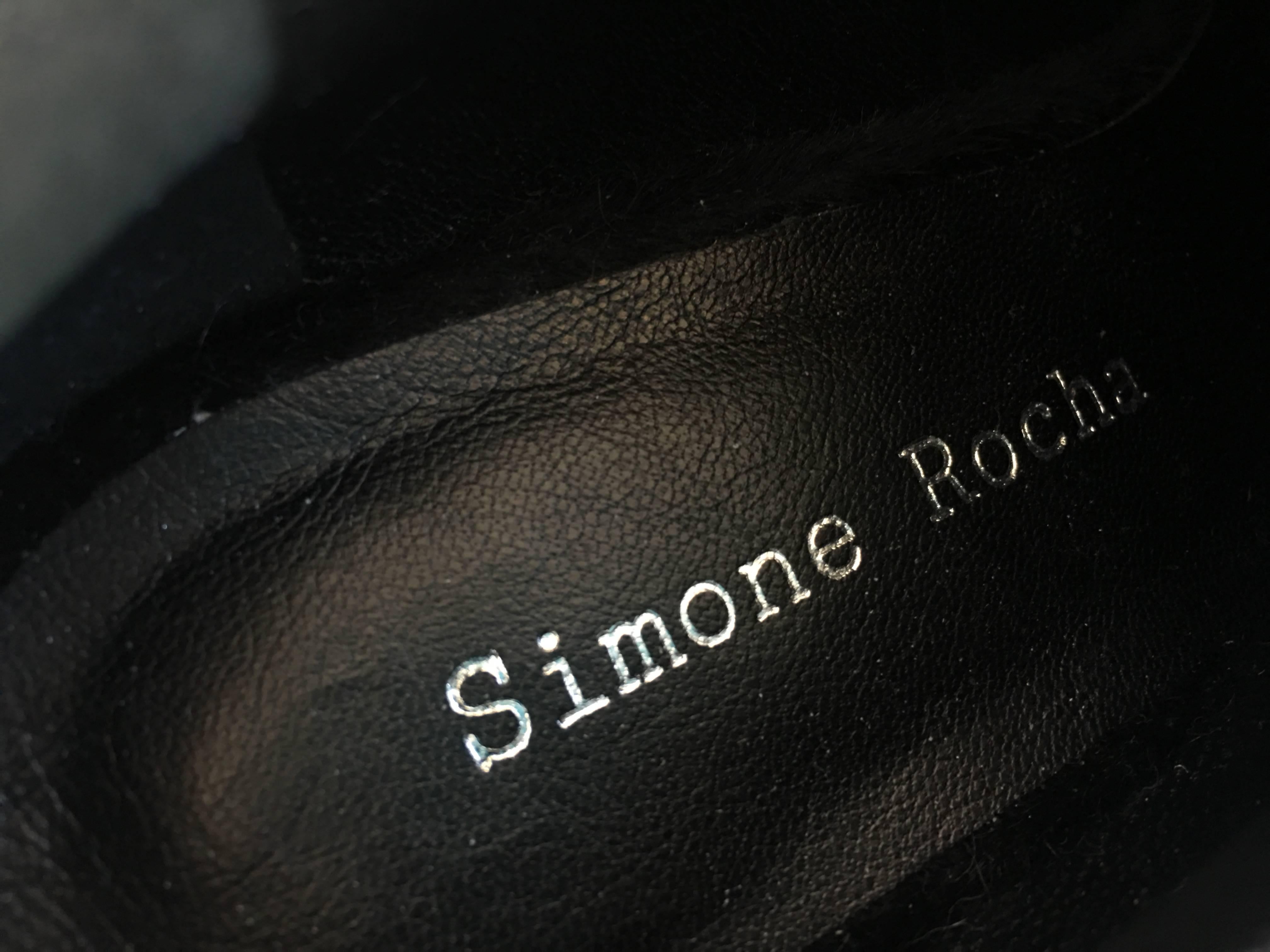 Women's Simone Rocha Black Pony Hair Shoes (39) For Sale