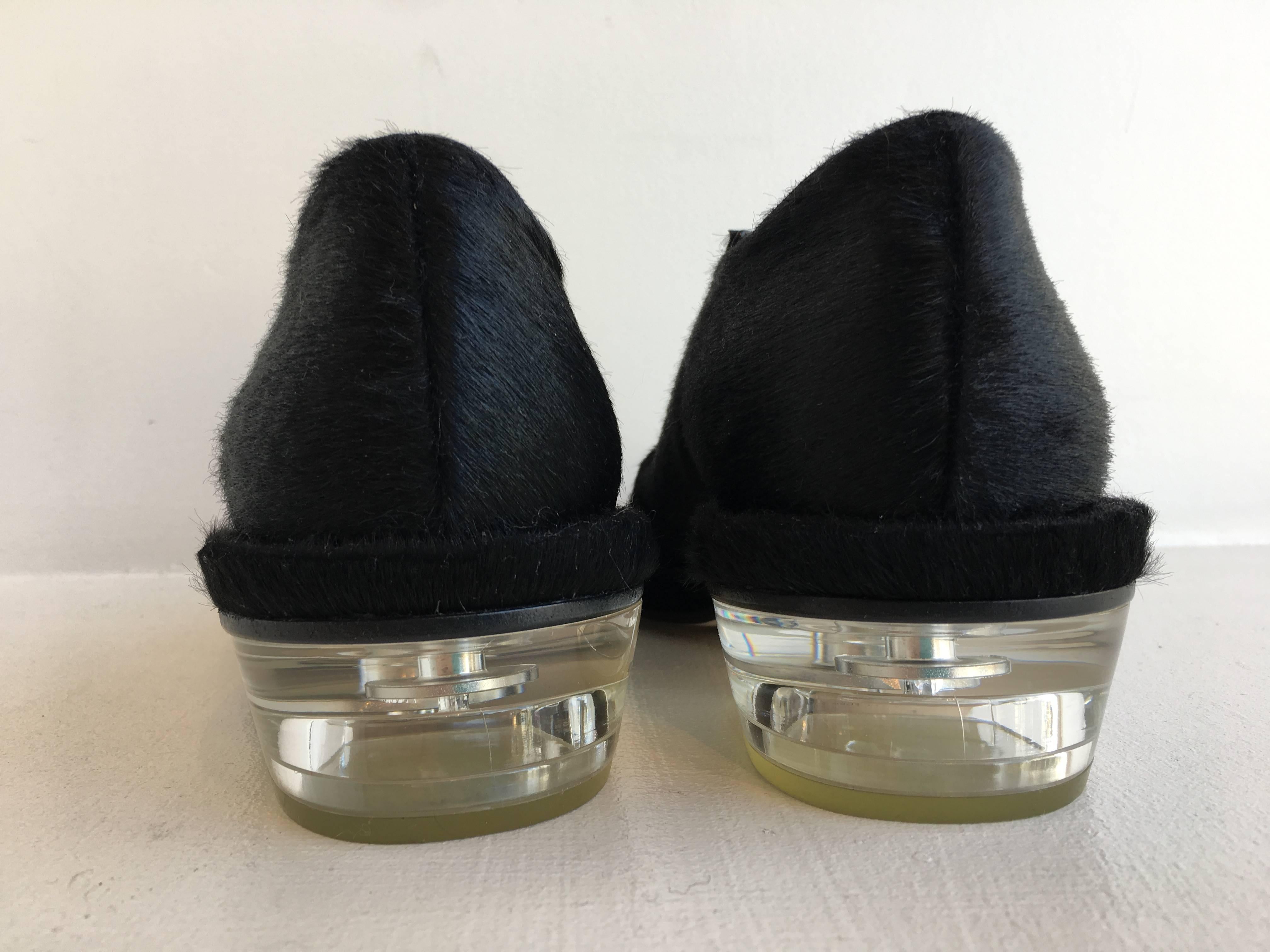 Simone Rocha Black Pony Hair Shoes (39) In New Condition For Sale In San Francisco, CA