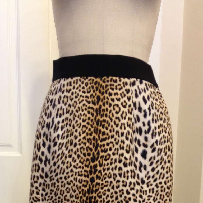 Giambattista Valli Leopard Print Pencil Skirt In Excellent Condition For Sale In San Francisco, CA