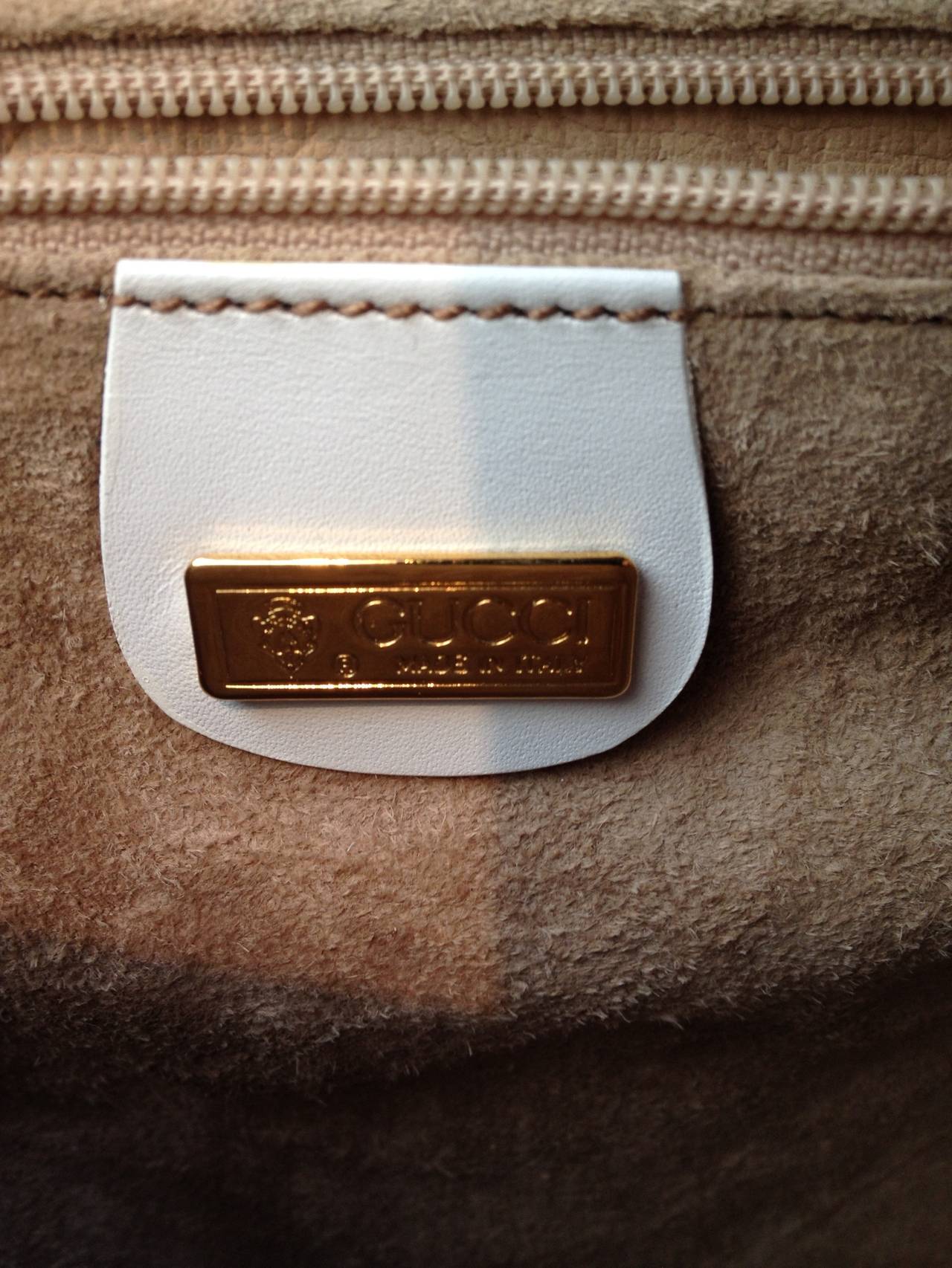 Gucci White Leather Vintage Crossbody Saddle Bag In New Condition In San Francisco, CA