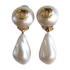 Retro Chanel Gold and Pearl Earrings